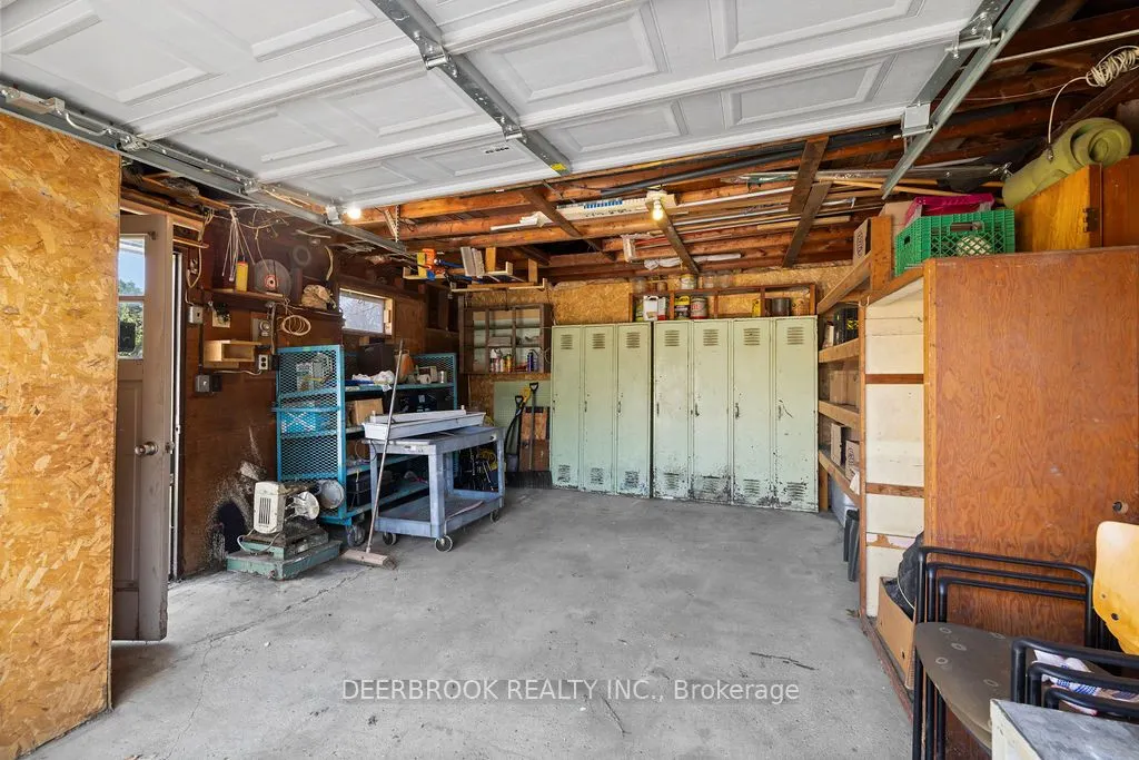 2990 Pillette Road
