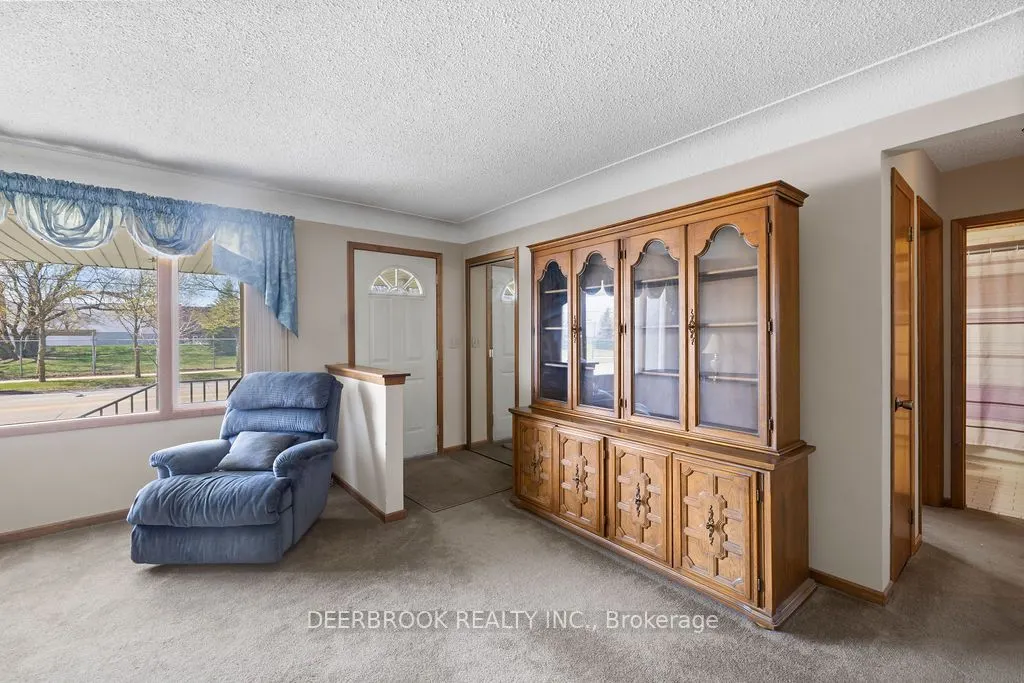 2990 Pillette Road