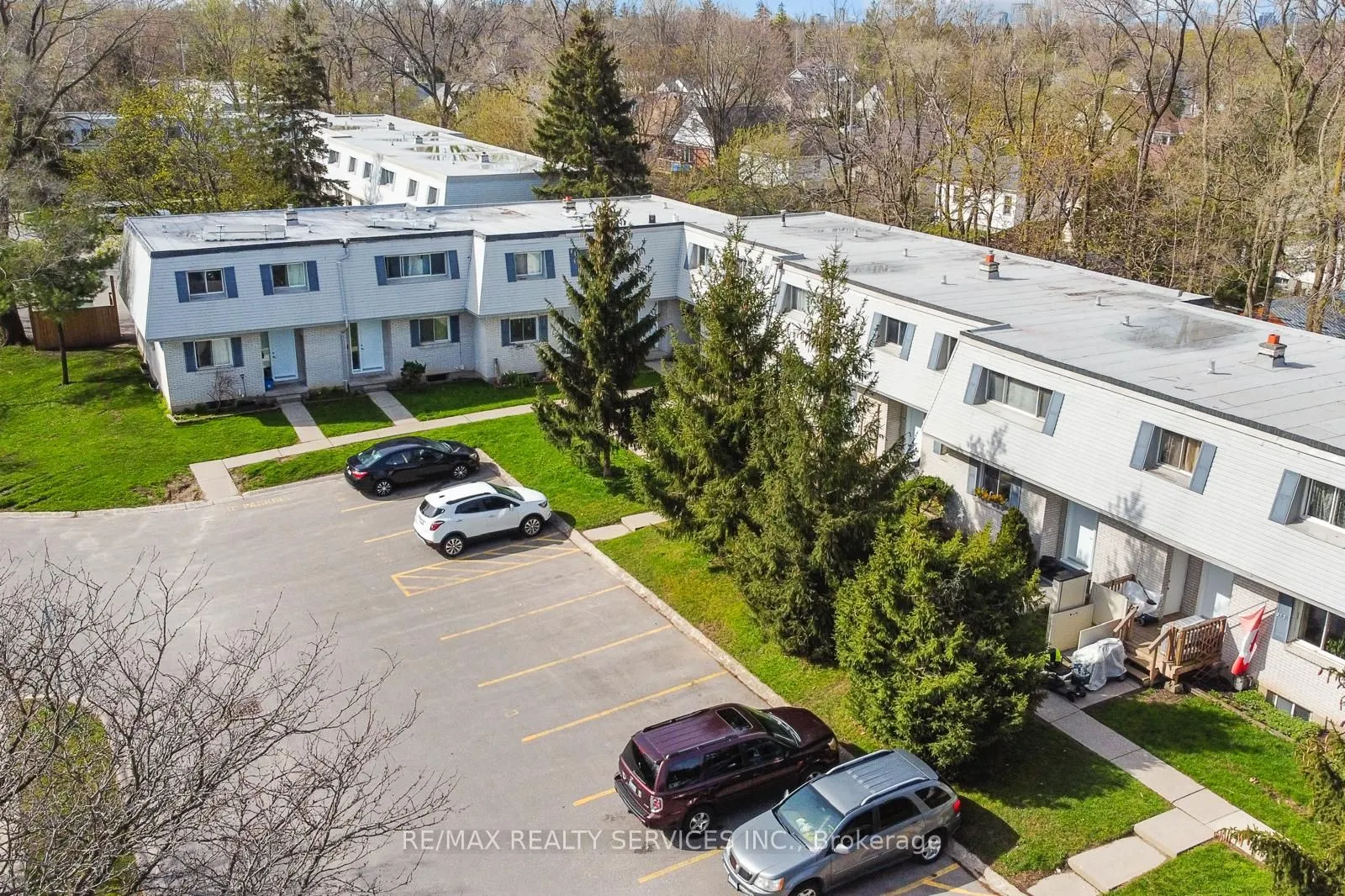 205 Boullee Street, #26