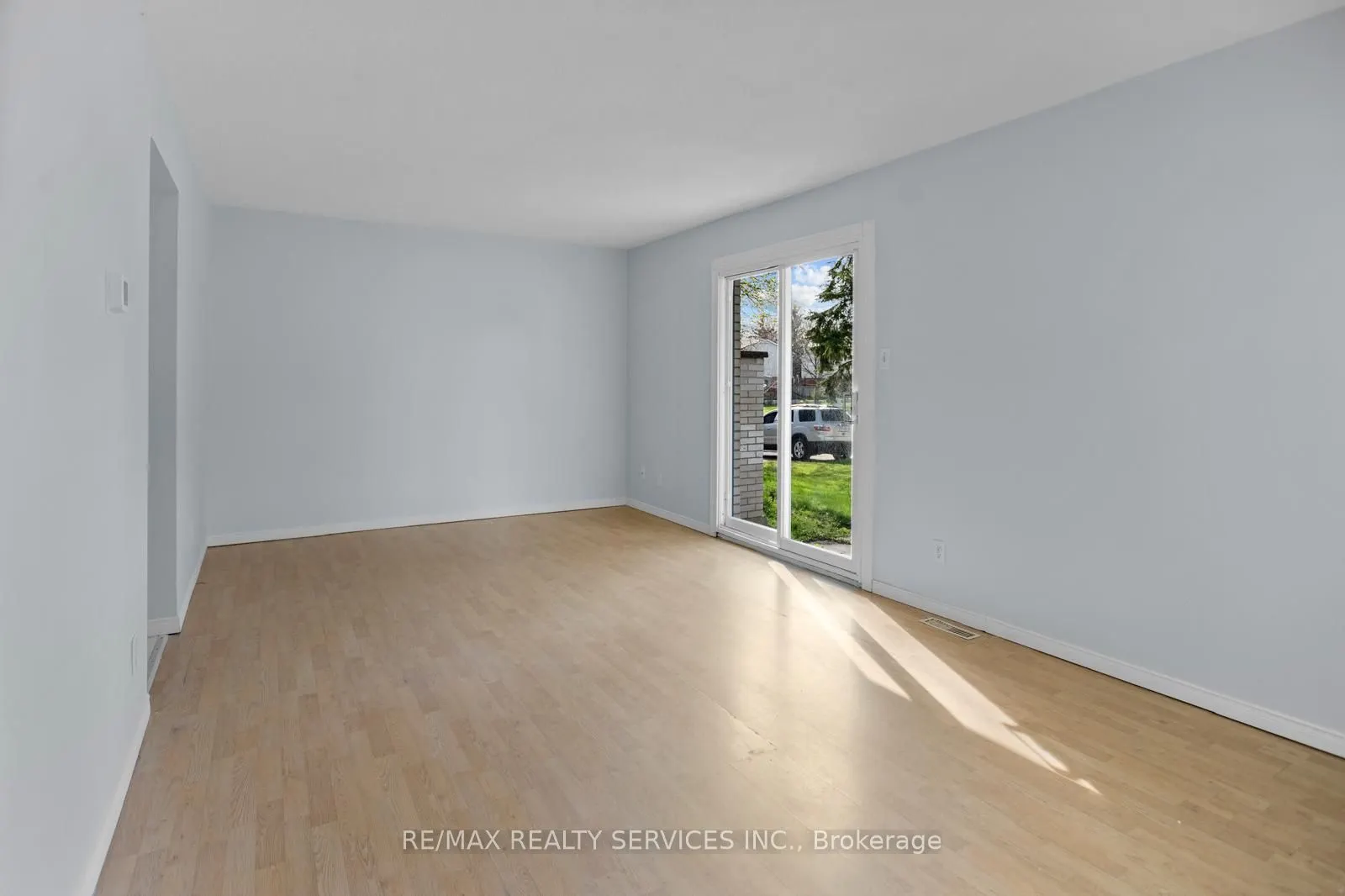 205 Boullee Street, #26