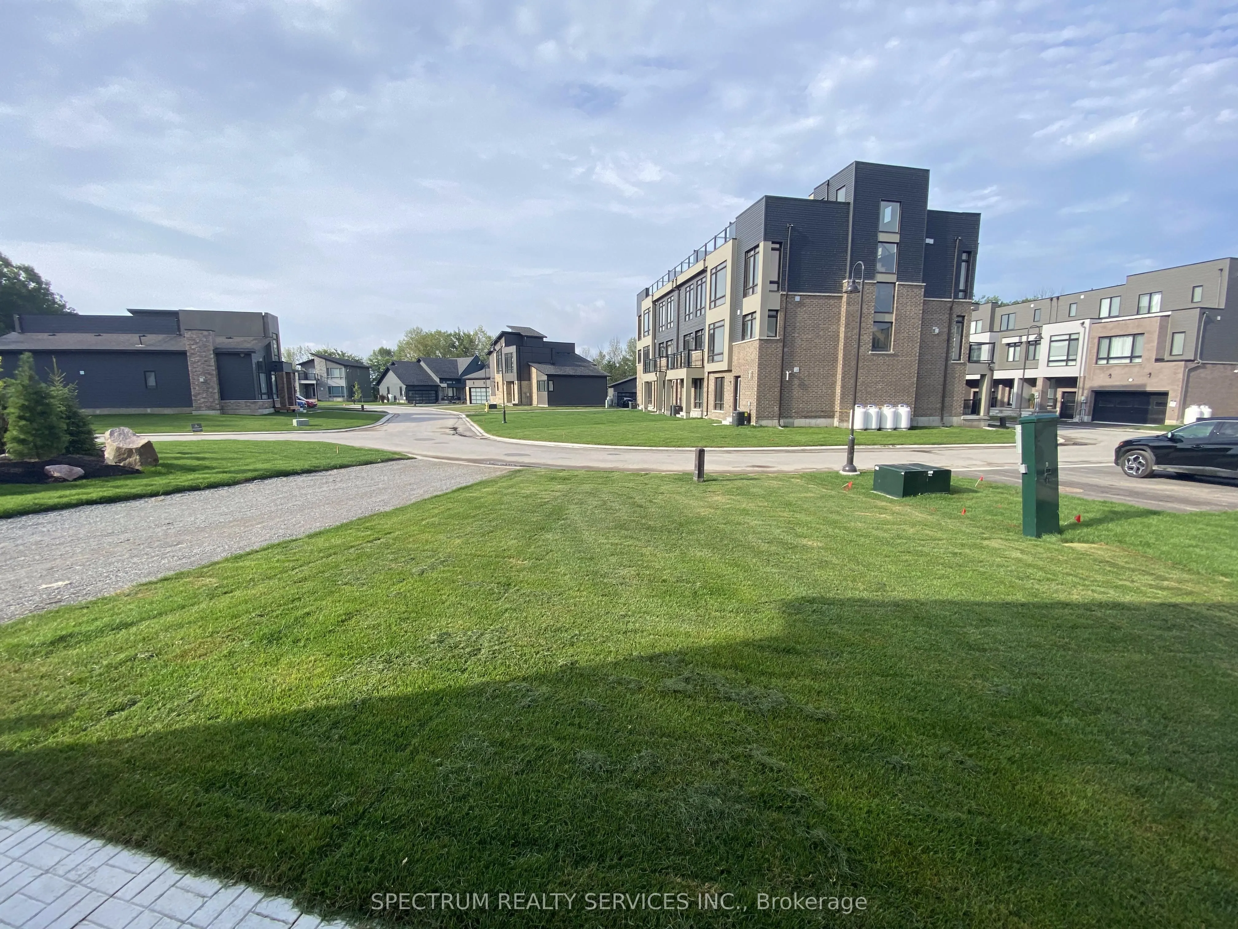 131 Marina Village Drive W