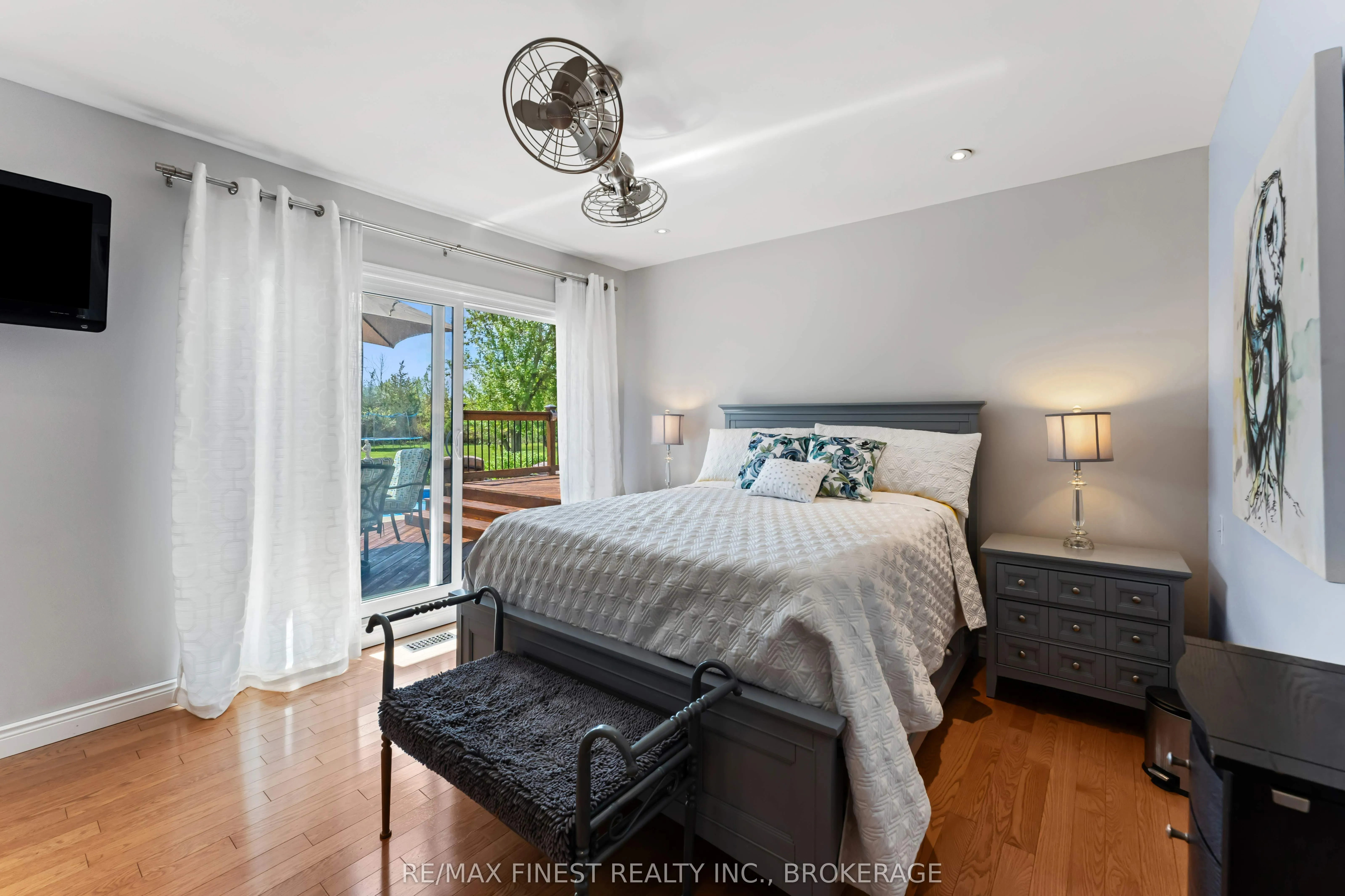 466 Colebrook Road