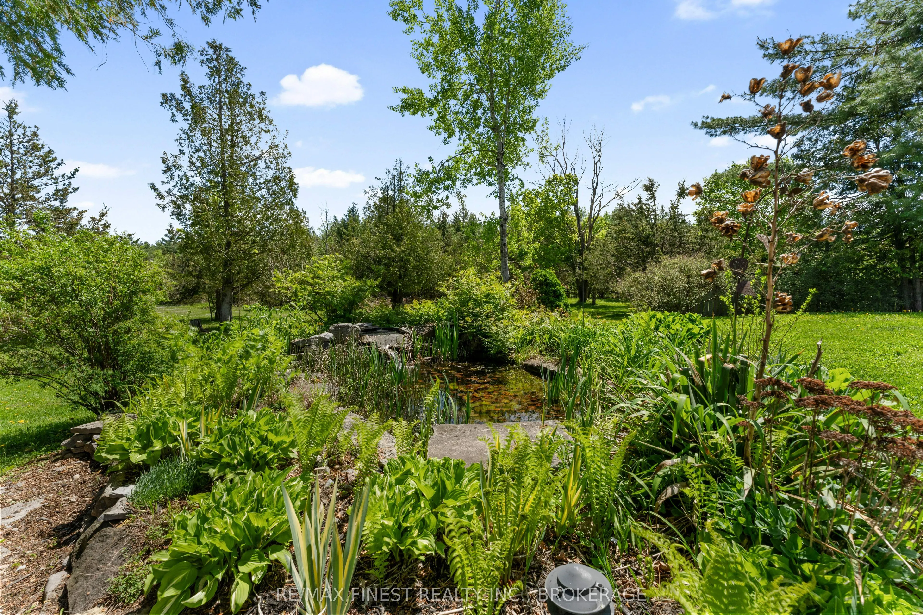 466 Colebrook Road