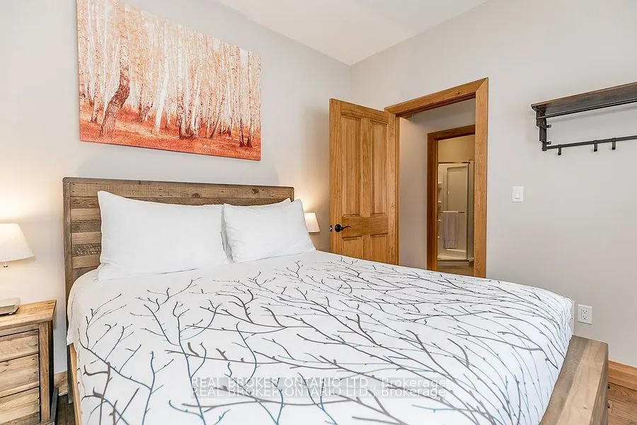 1841 Muskoka Road 118 W, #1B