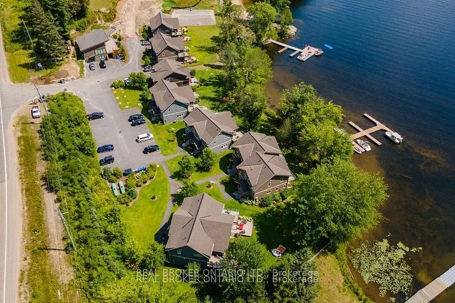 1841 Muskoka Road 118 W, #1B