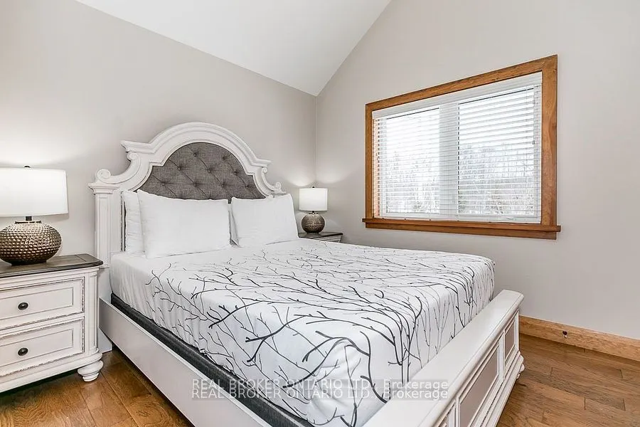 1841 Muskoka Road 118 W, #1B