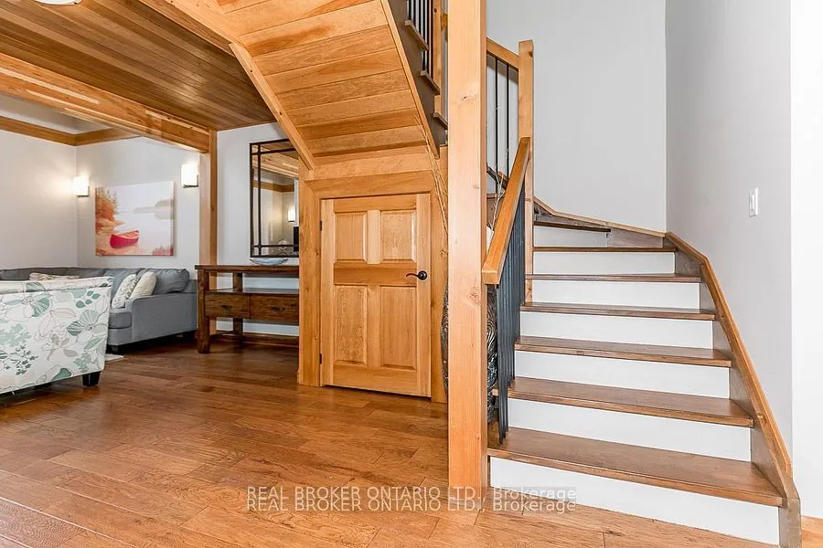 1841 Muskoka Road 118 W, #1B