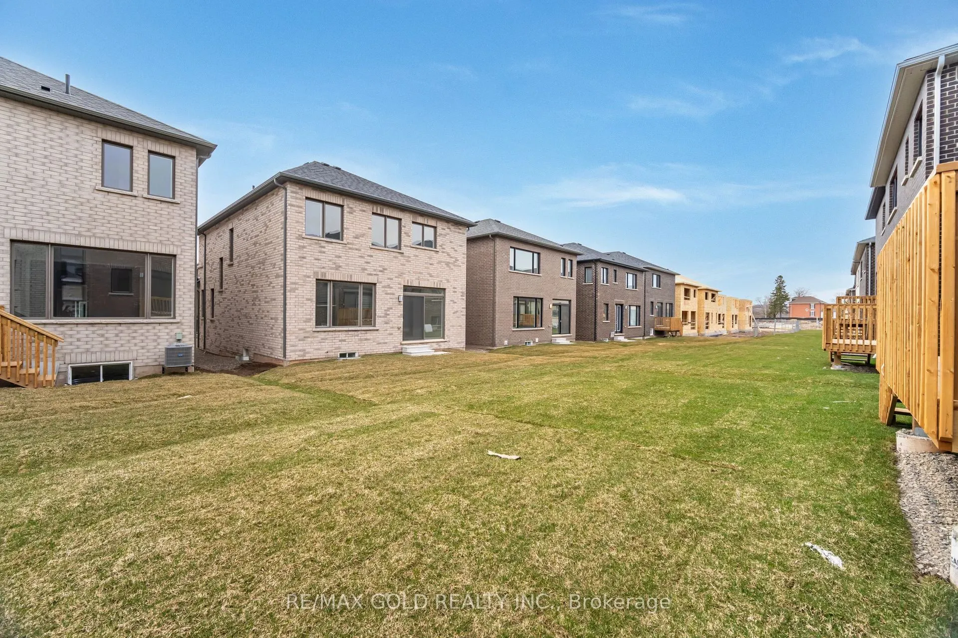 25 Gibson Drive
