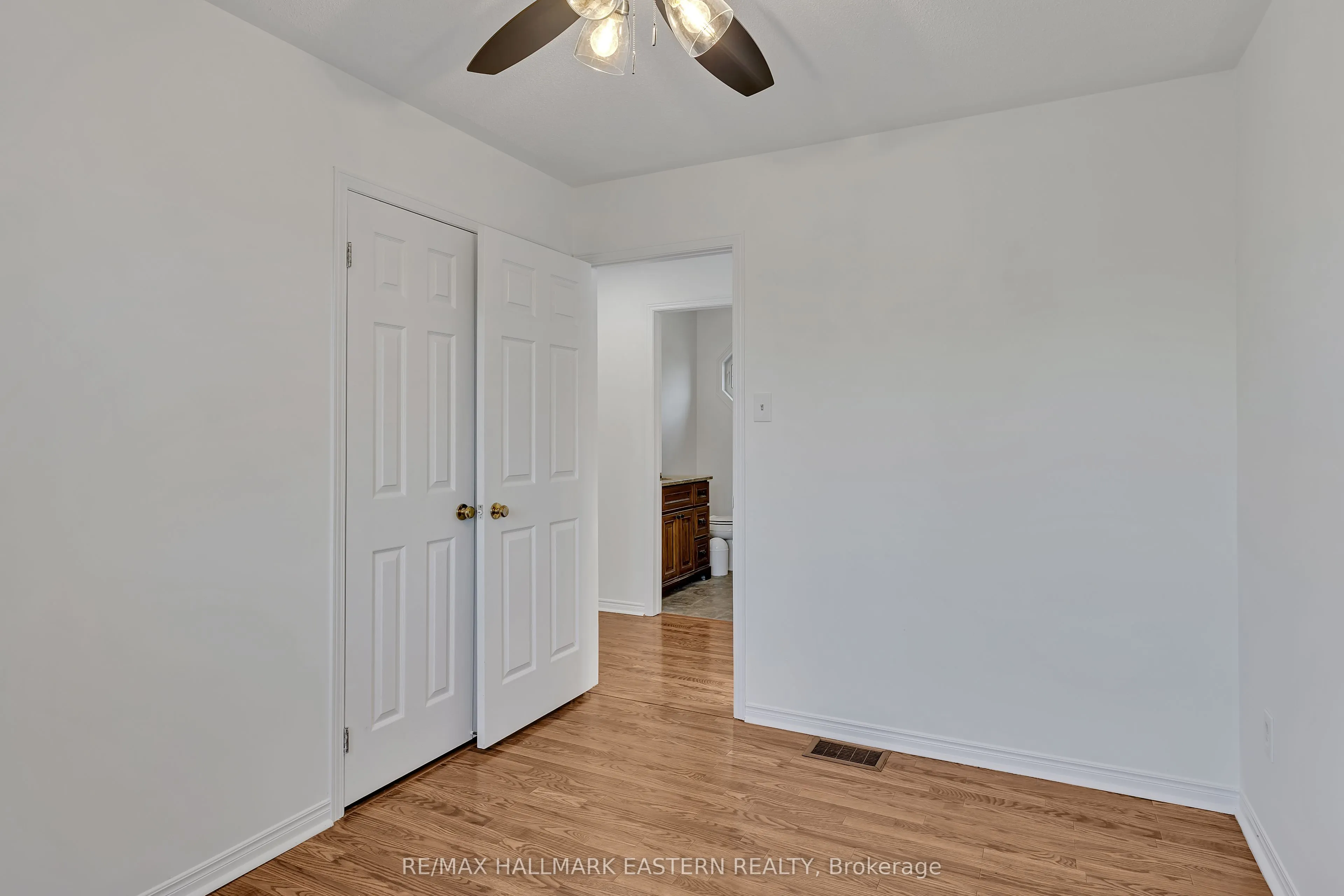 1118 Huntington Circle