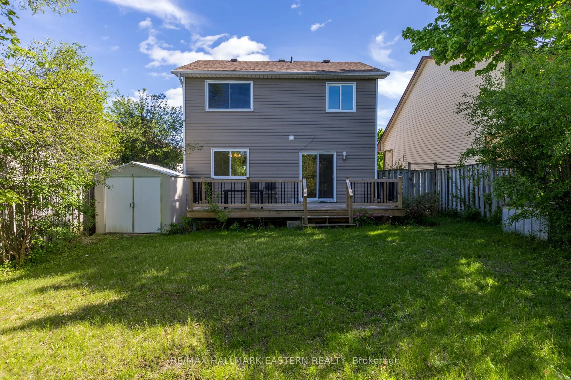 1118 Huntington Circle