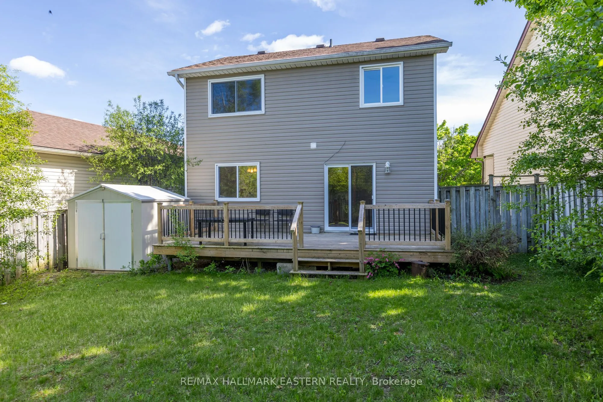 1118 Huntington Circle