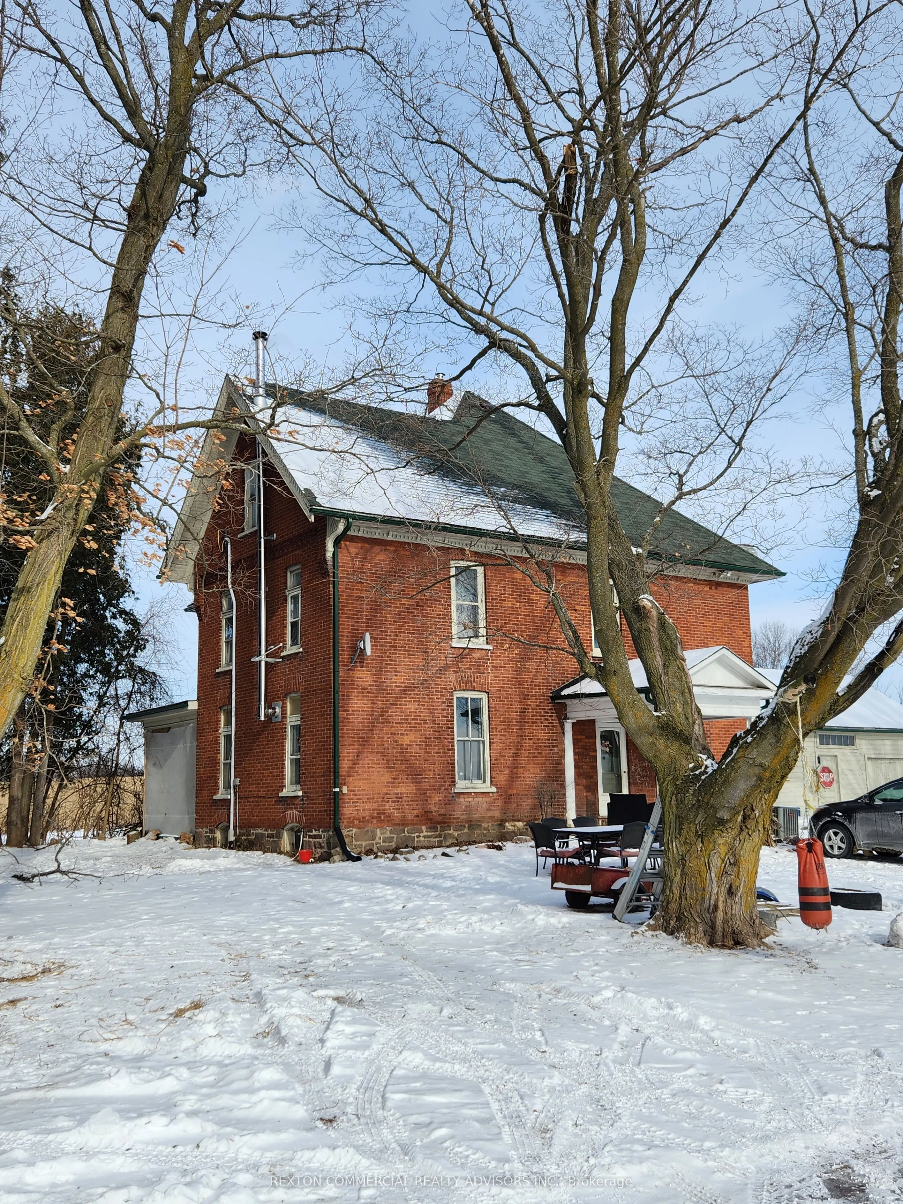1509 Sharpe Line