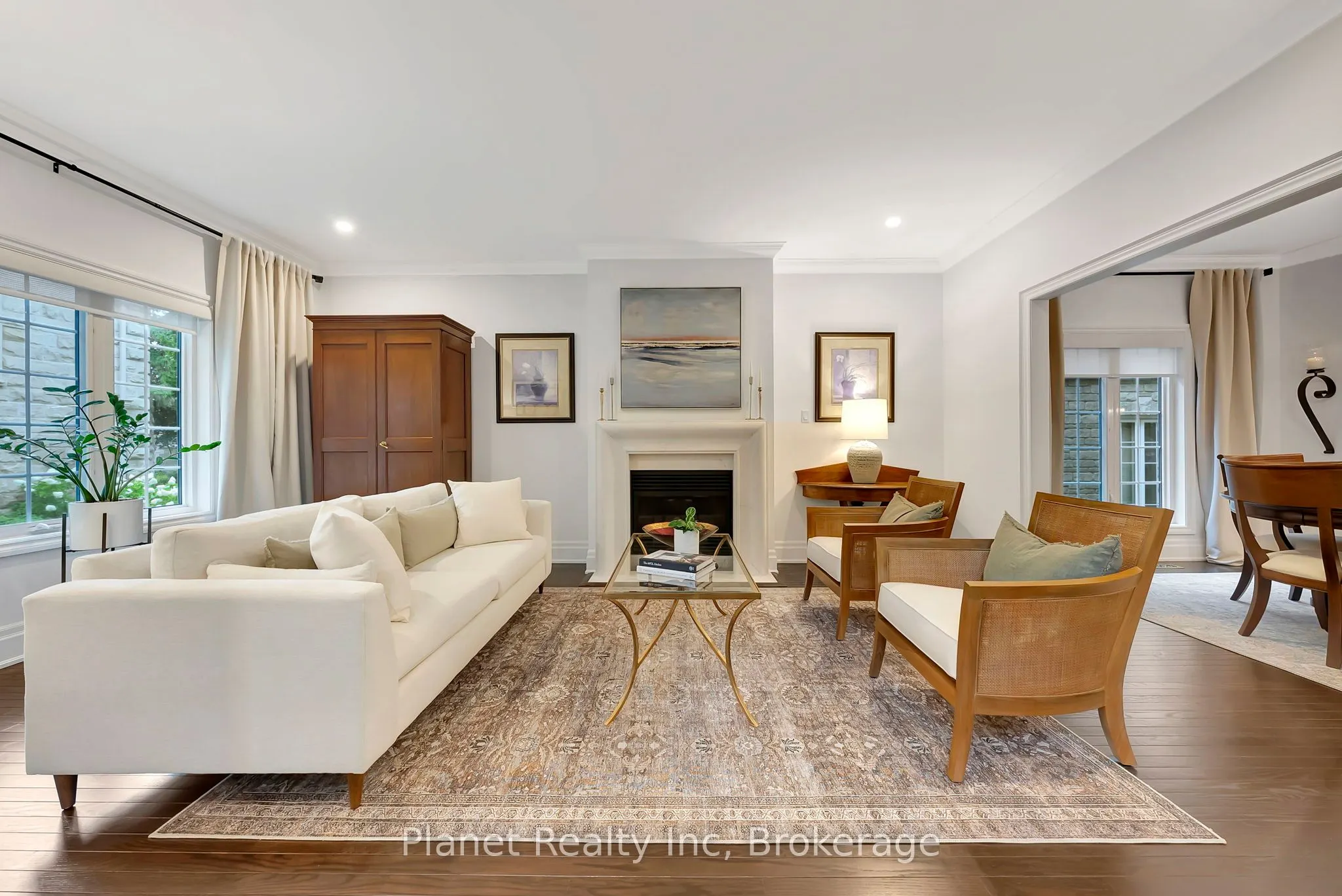 25 Manor Park Crescent #11
