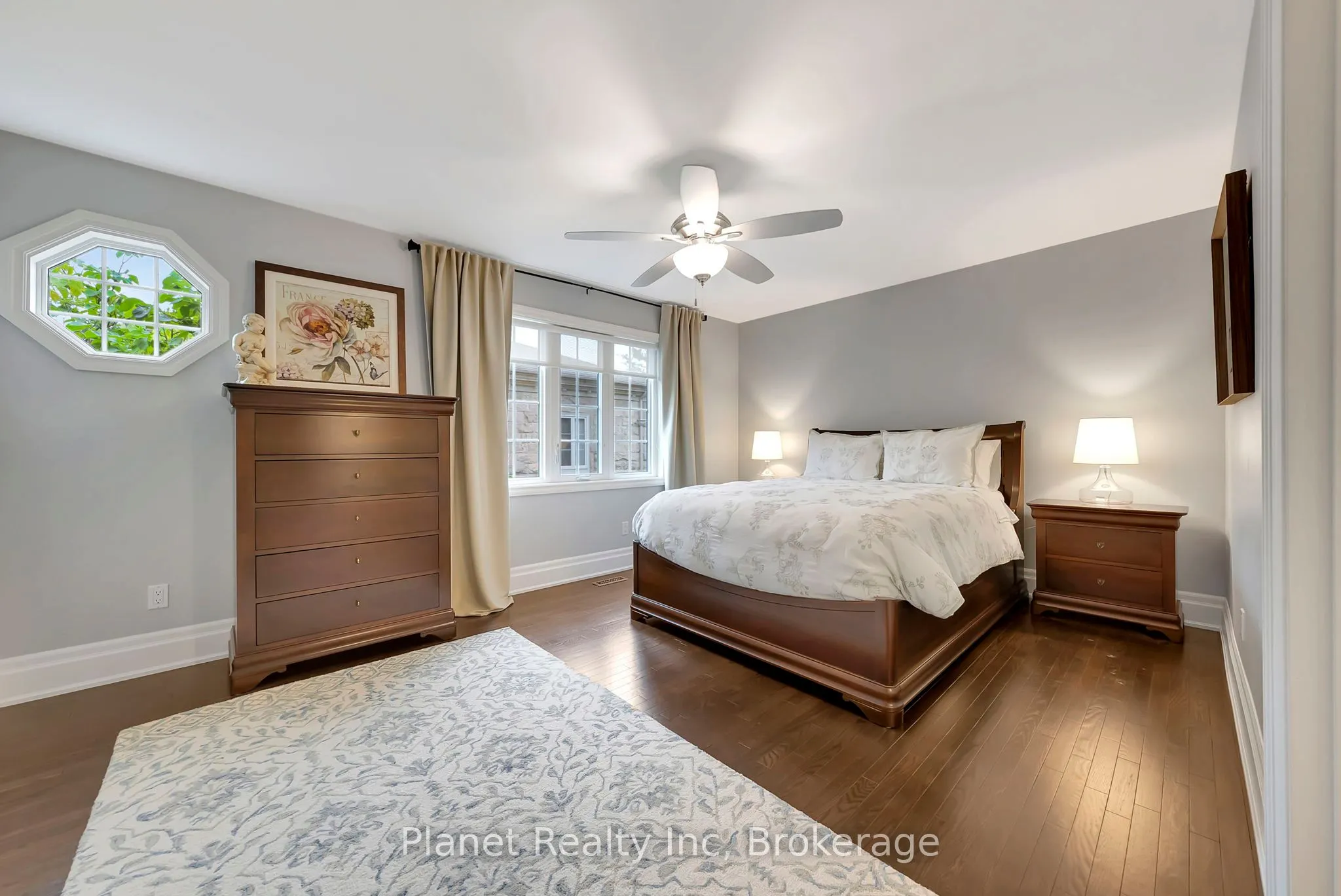 25 Manor Park Crescent #11