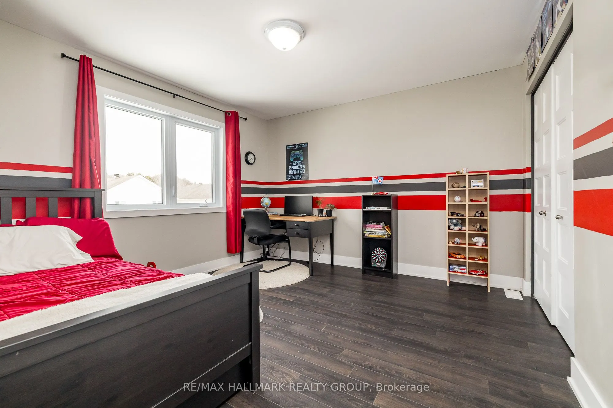 87 Cobblestone Drive