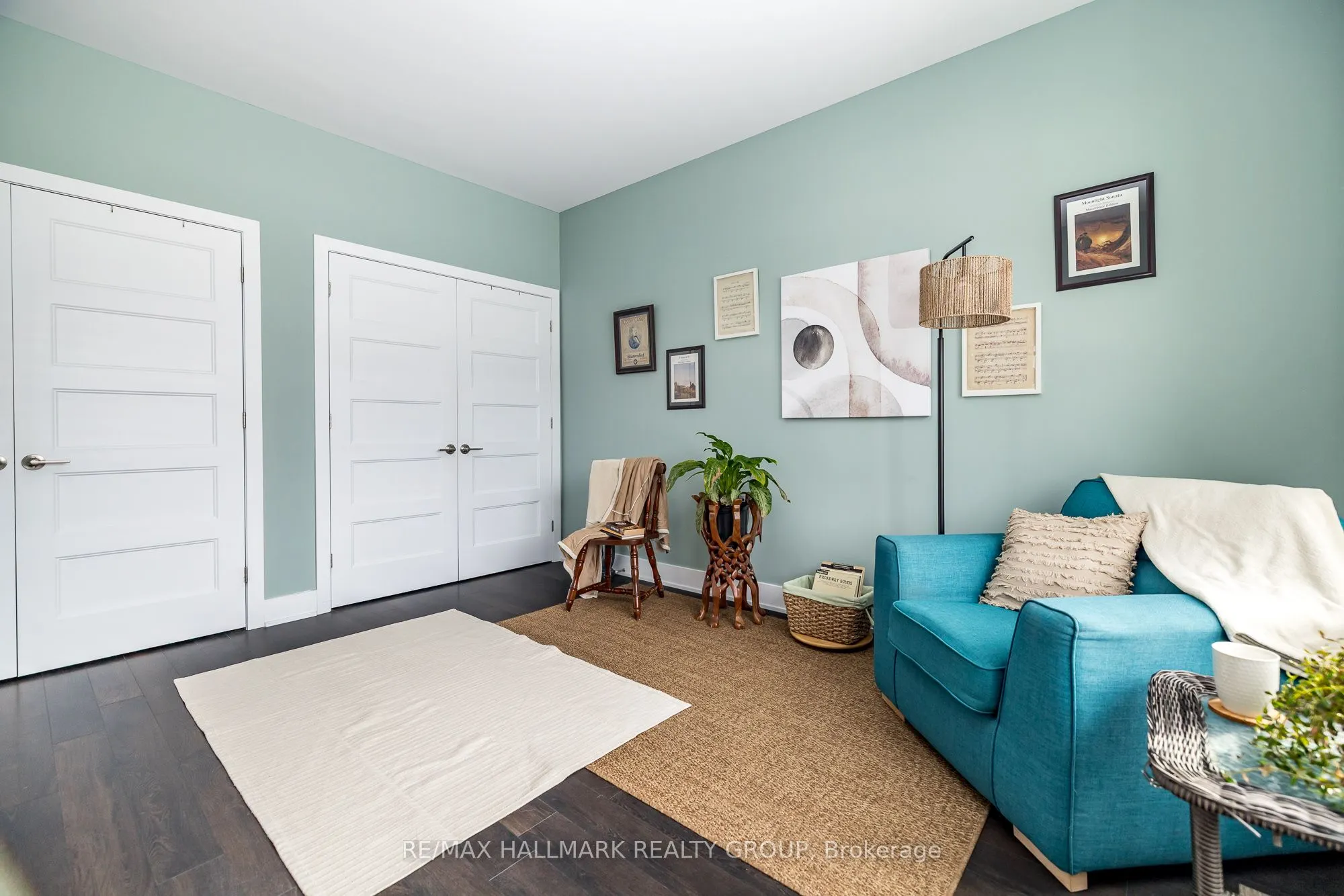 87 Cobblestone Drive