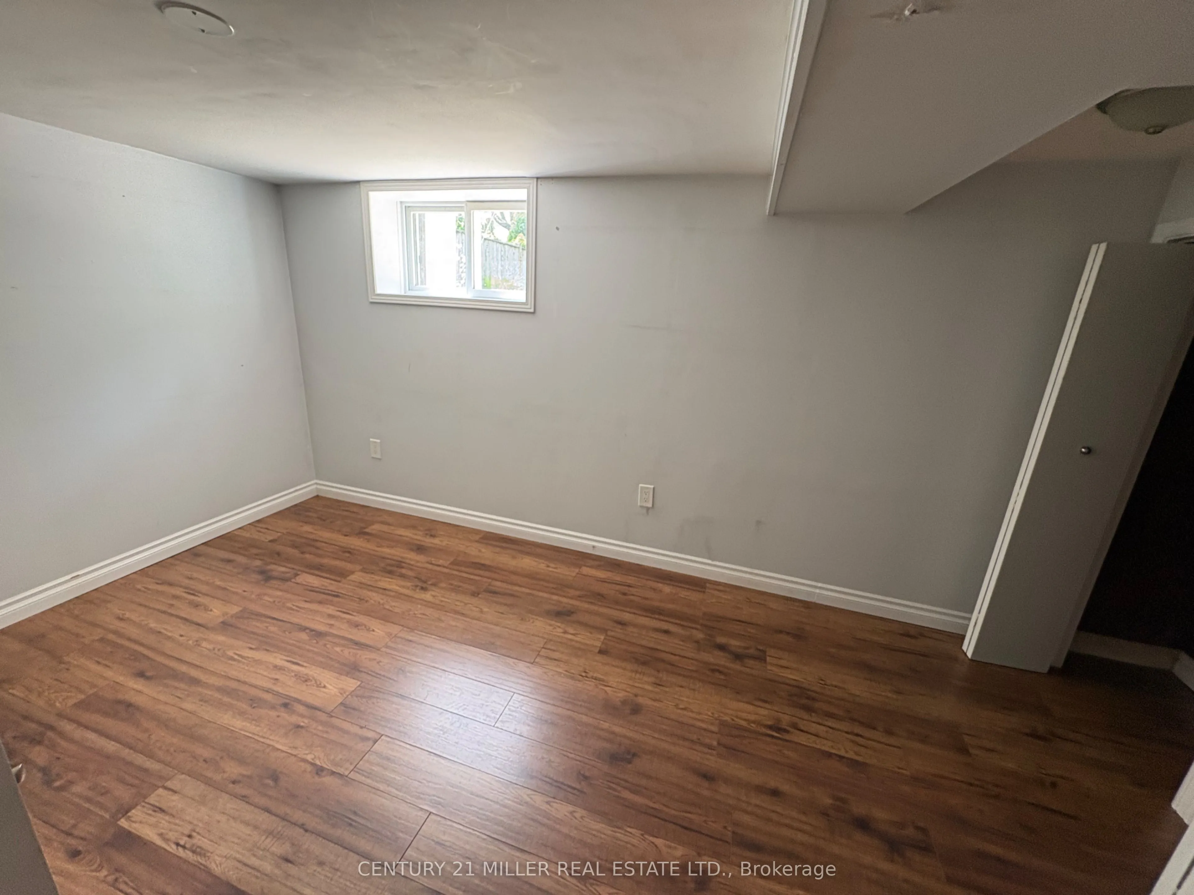 59 Longwood Road N
