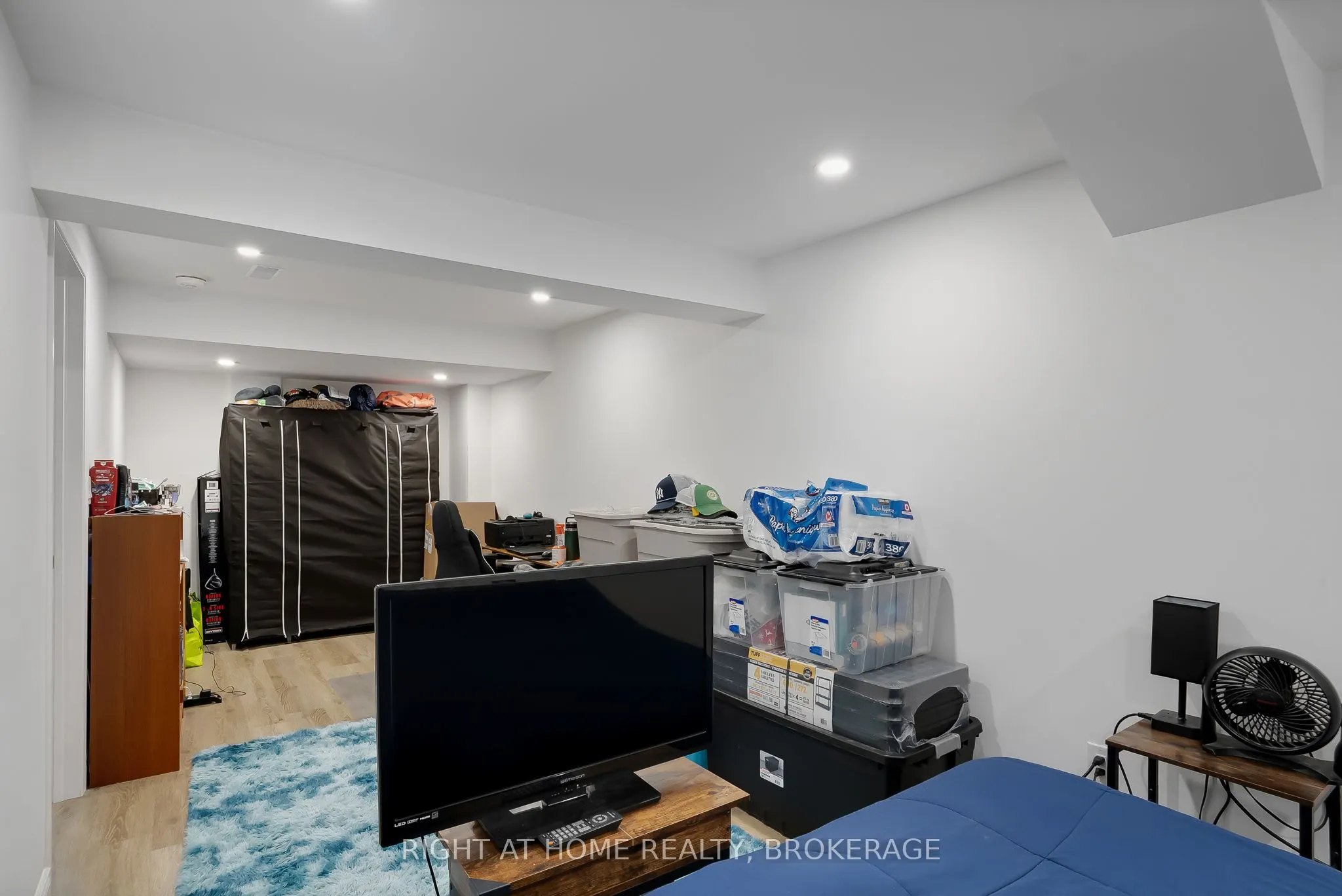 19 Robarts Drive