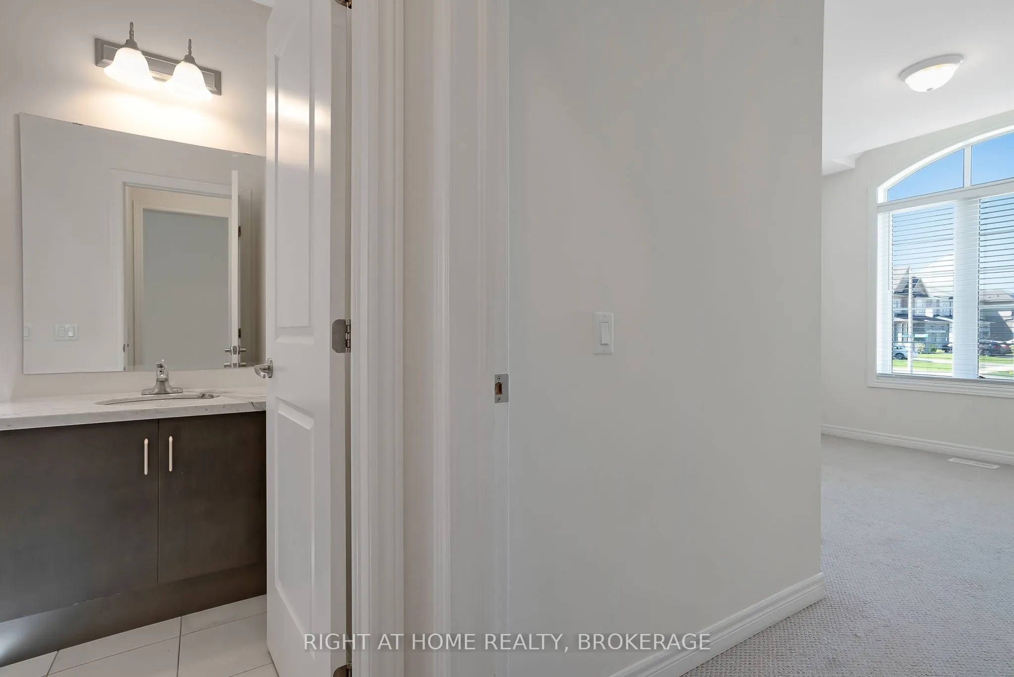19 Robarts Drive