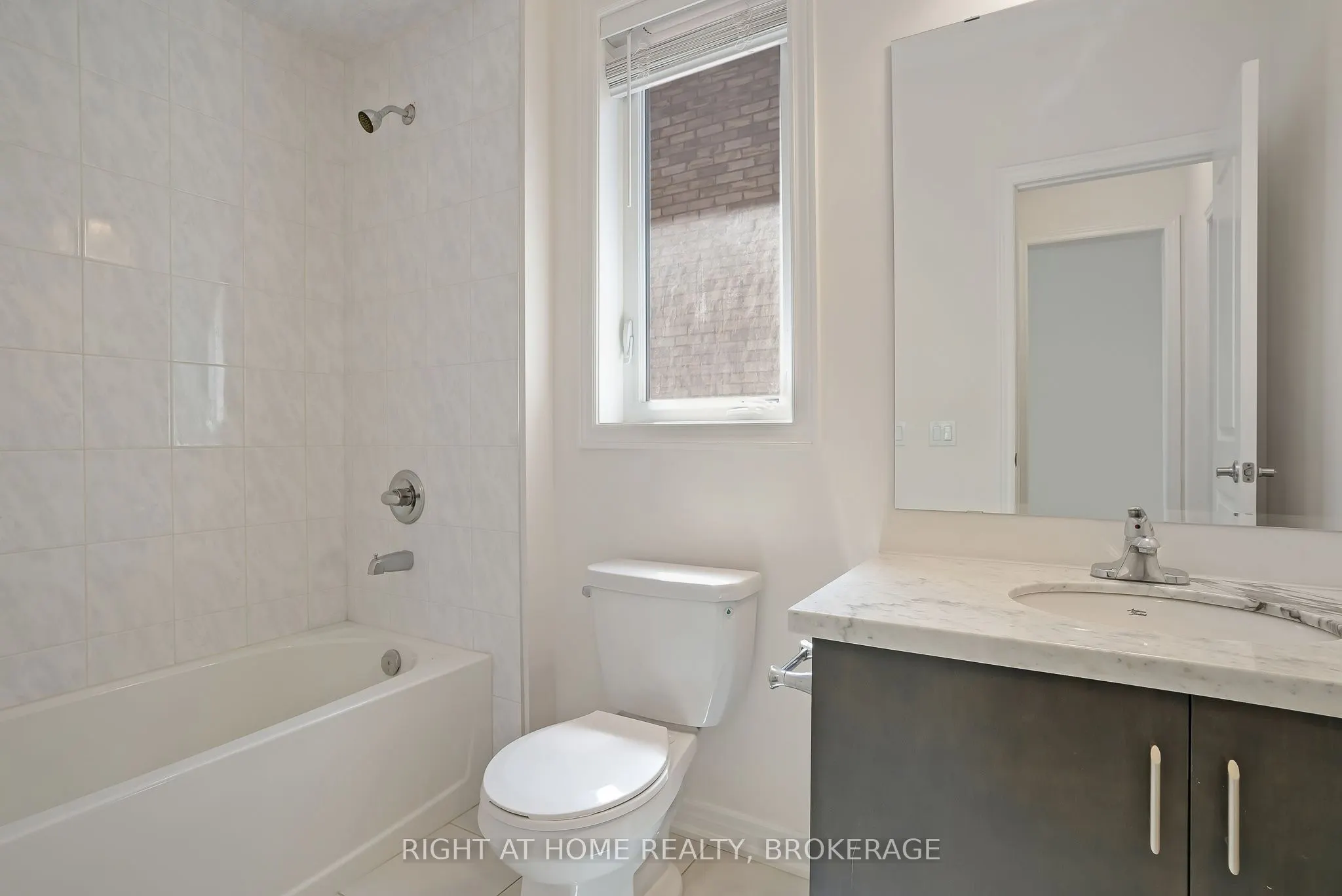 19 Robarts Drive