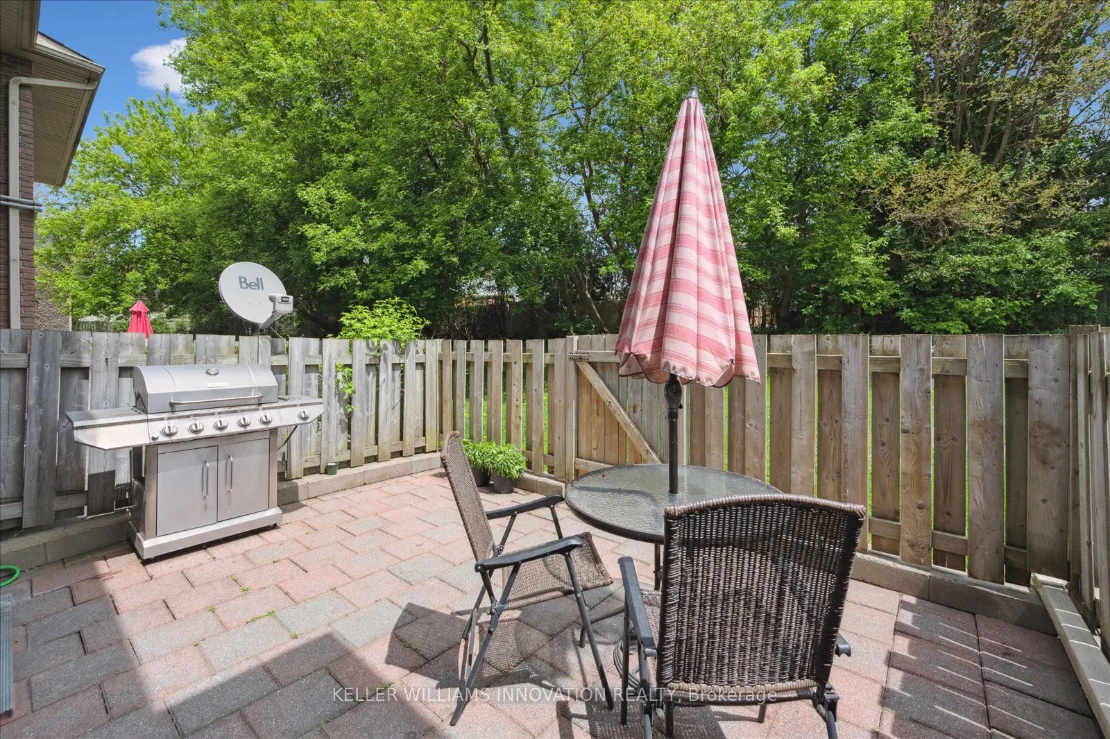 293 Fairway Road N, #33