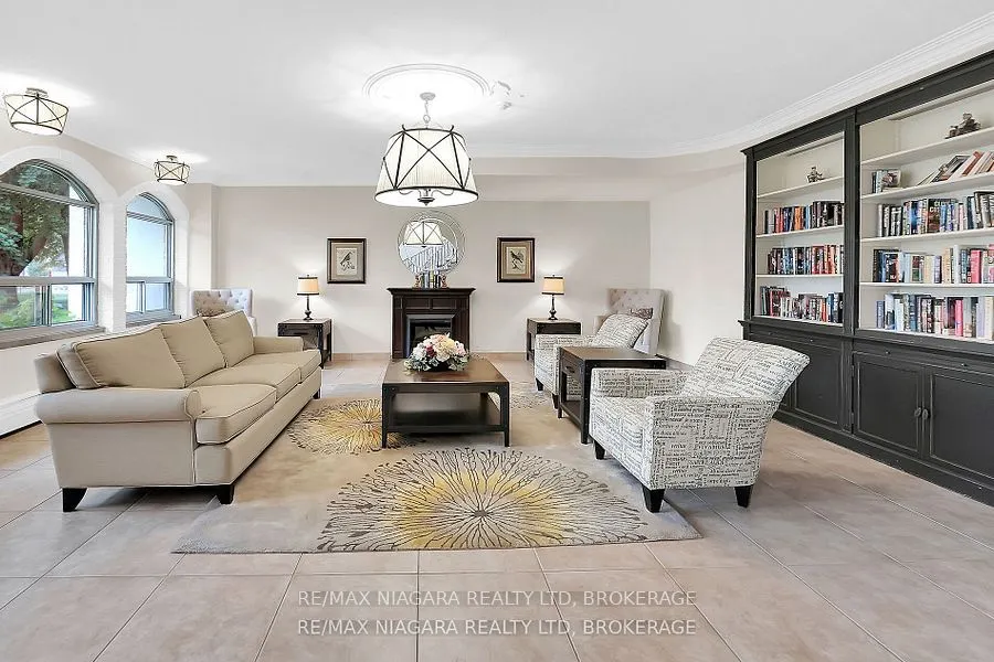 365 Geneva Street, #609