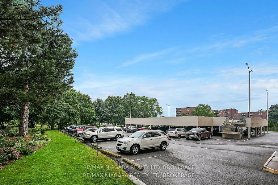 365 Geneva Street, #609
