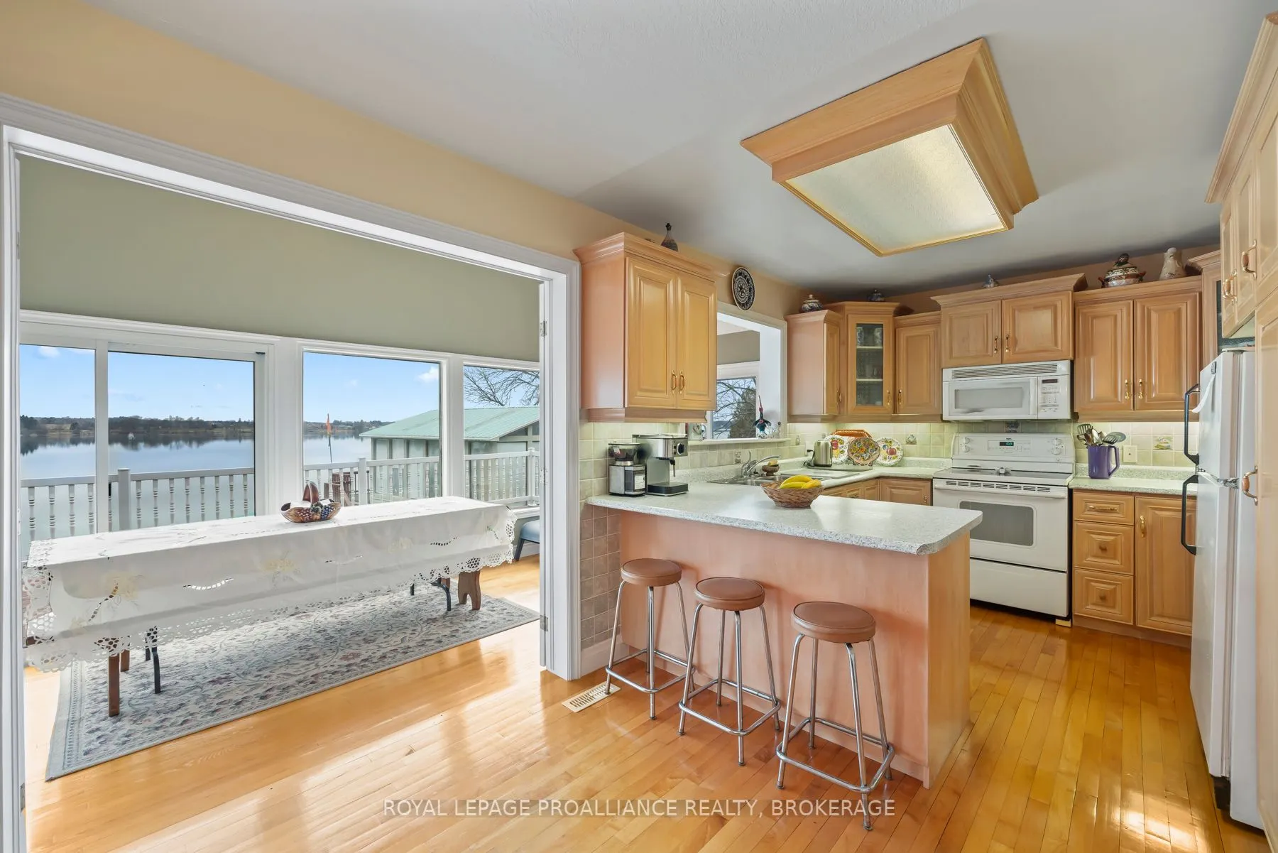 1 LEAVIS SHORES