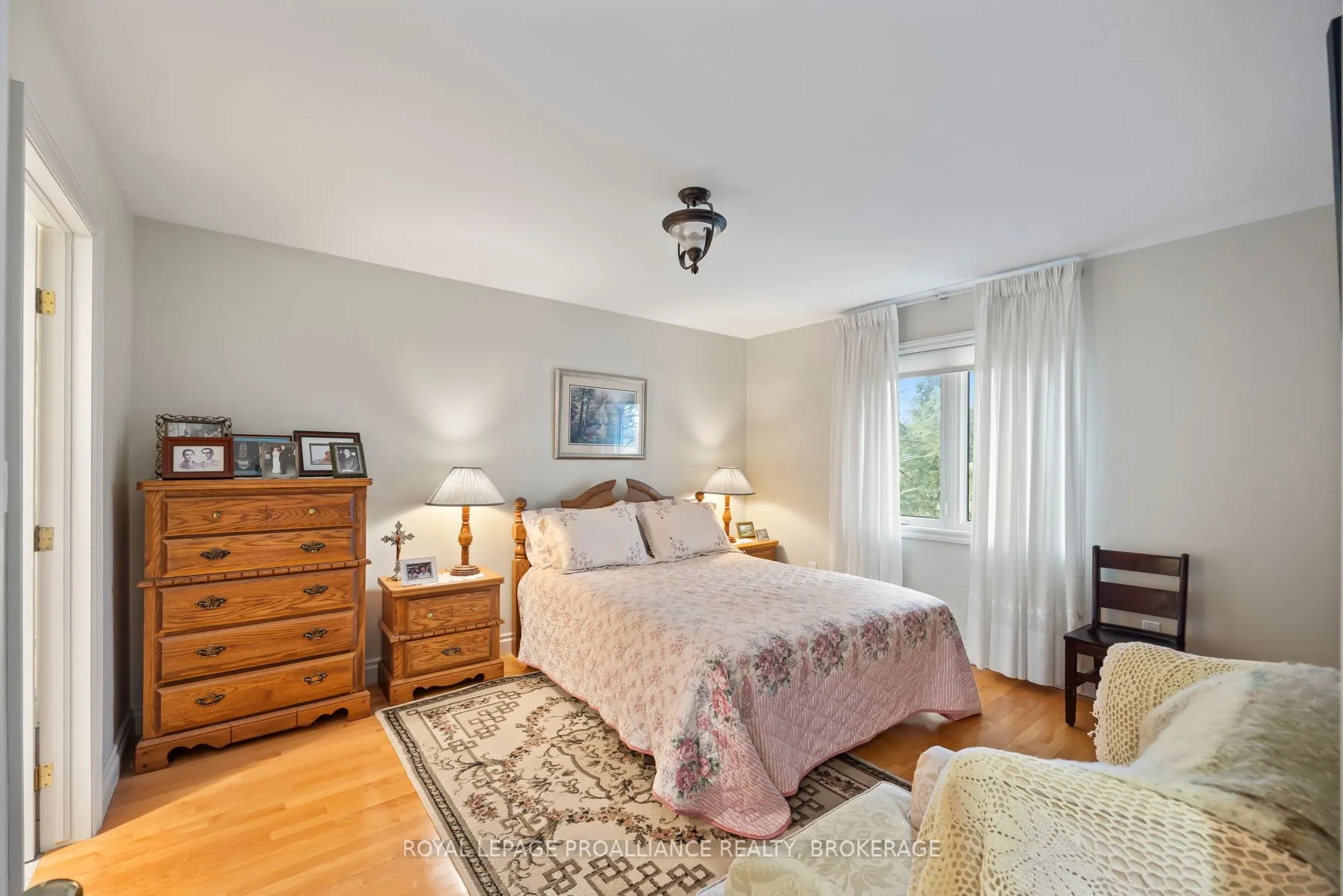 1 LEAVIS SHORES