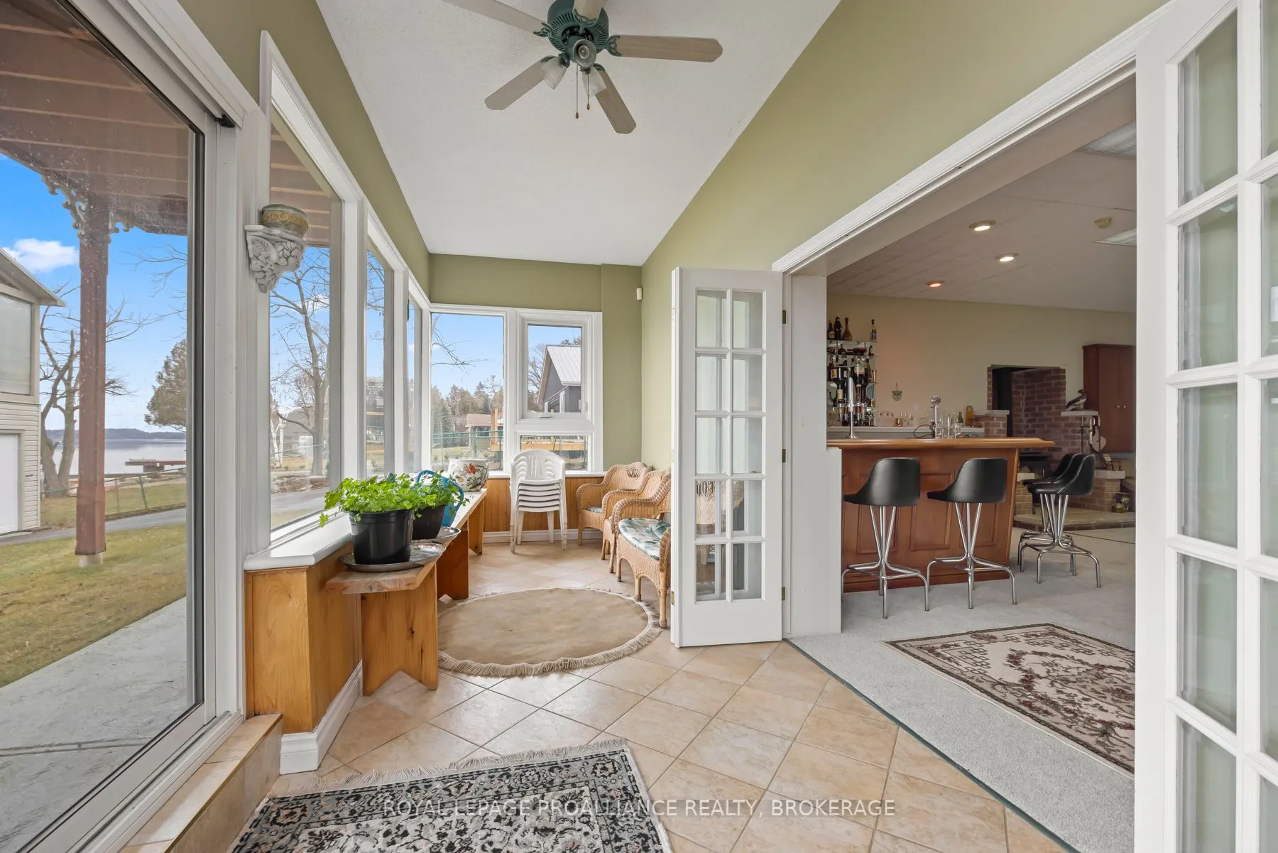1 LEAVIS SHORES