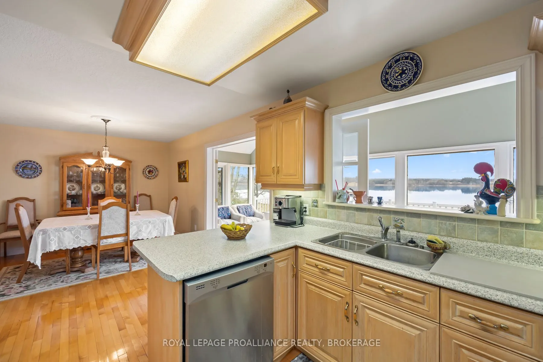 1 LEAVIS SHORES
