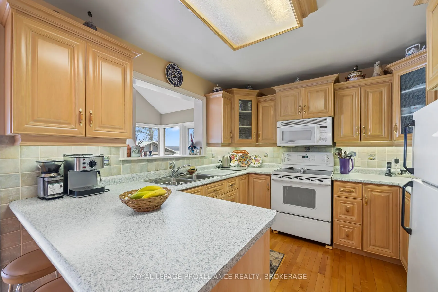 1 LEAVIS SHORES