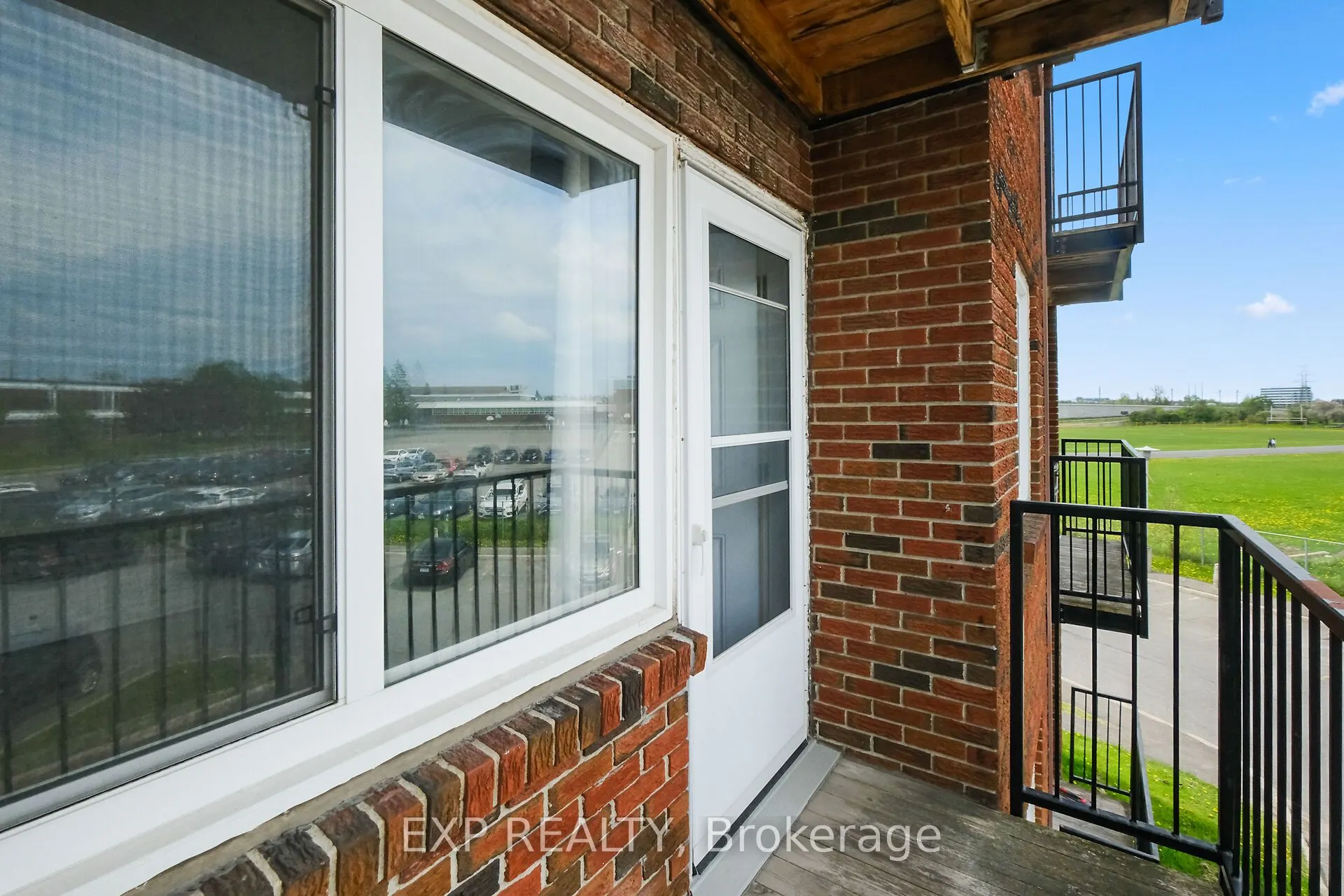2041 Arrowsmith Drive, #305B