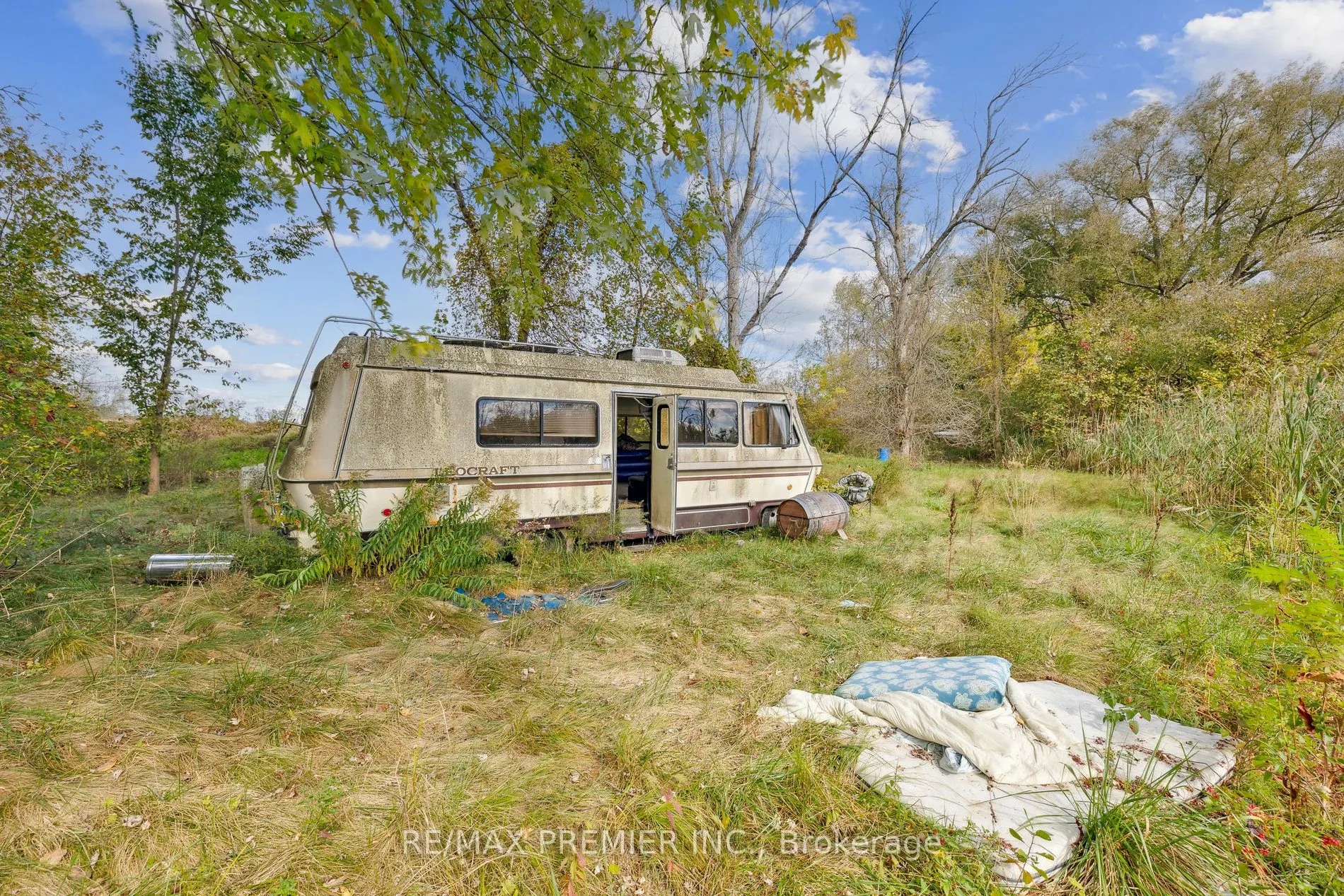 294 Lyon's Creek Road