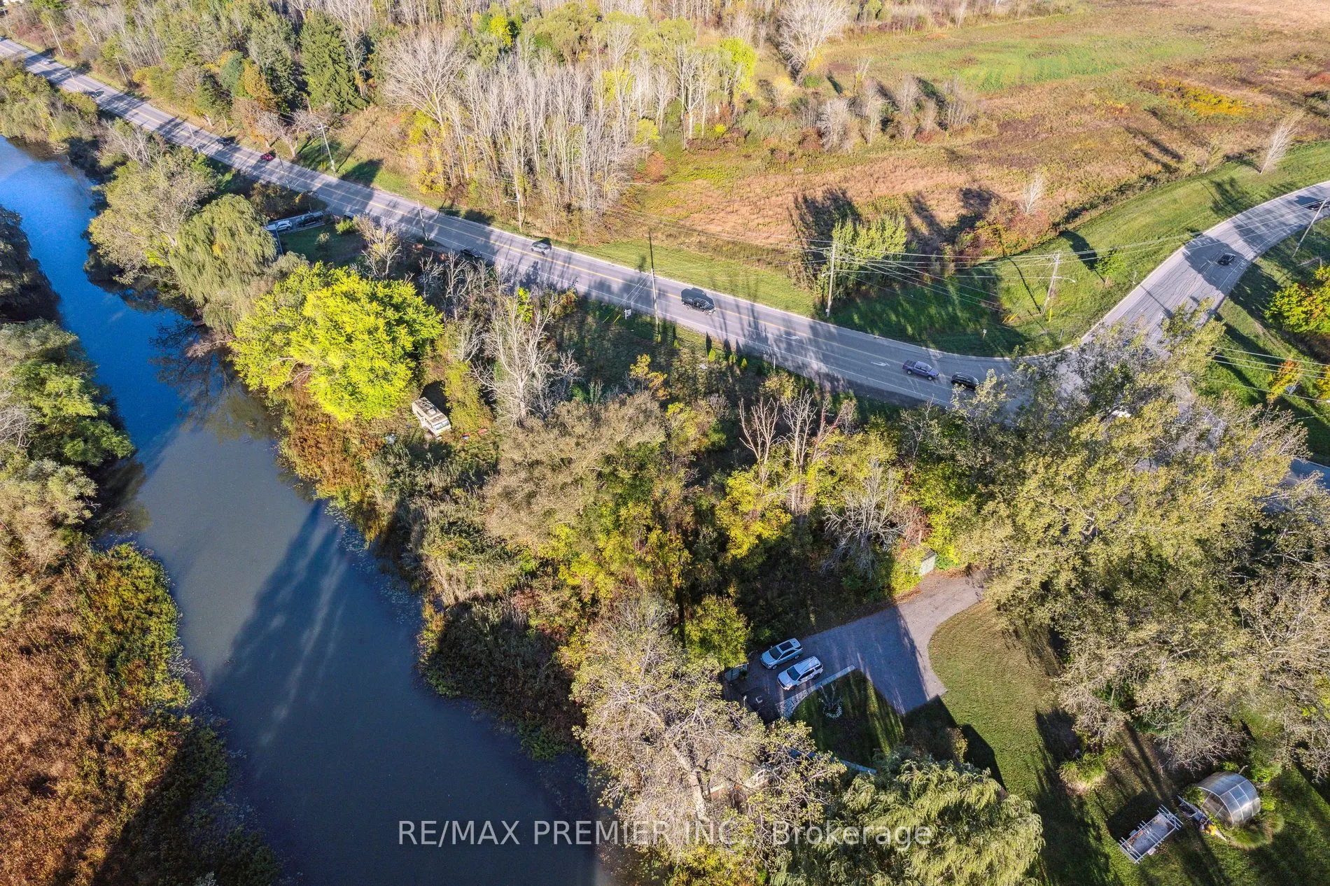 294 Lyon's Creek Road