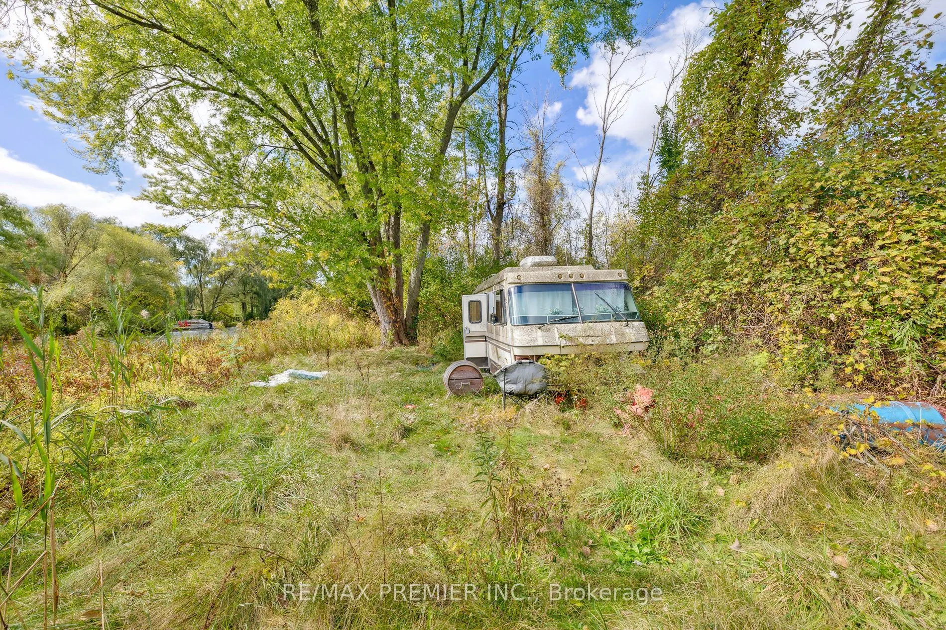 294 Lyon's Creek Road