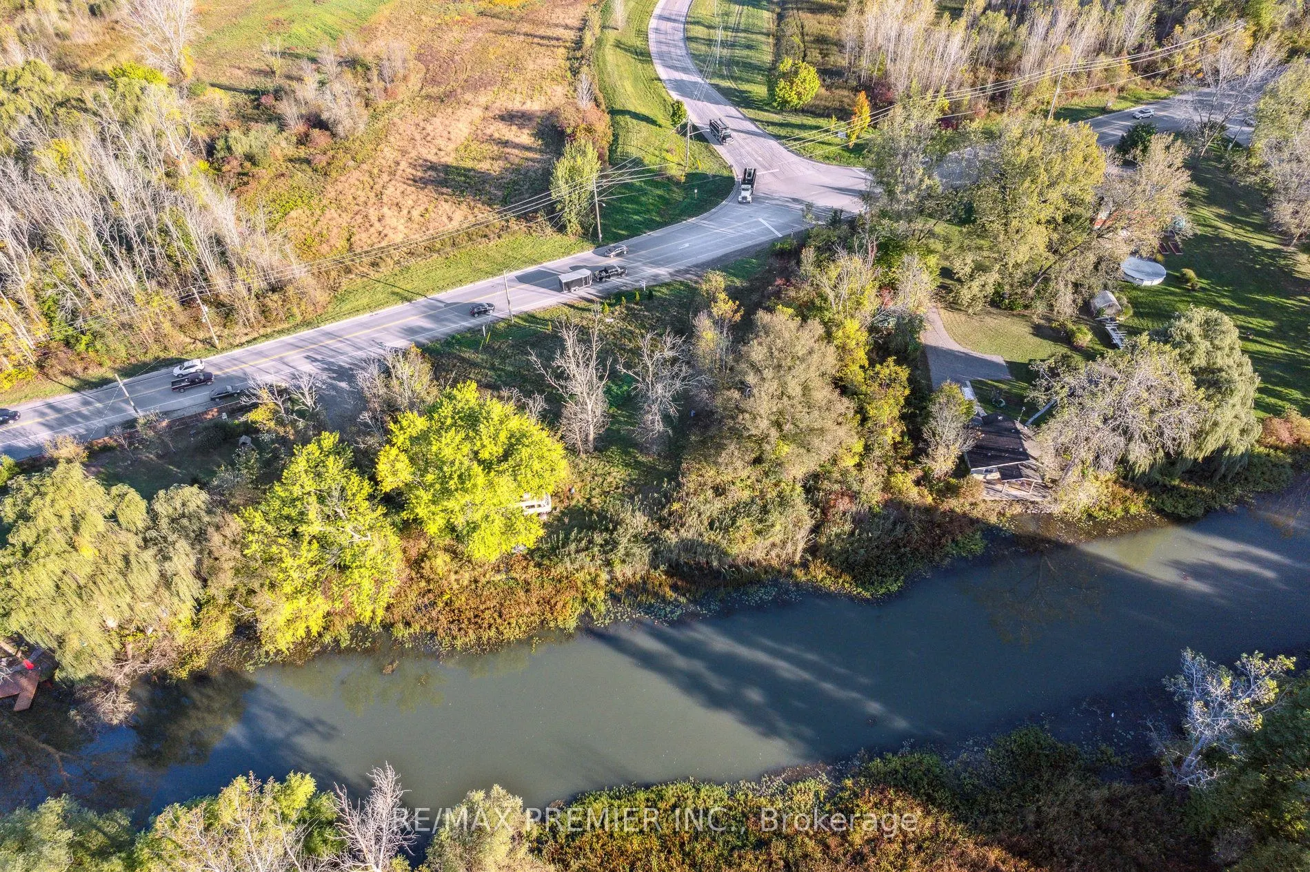 294 Lyon's Creek Road