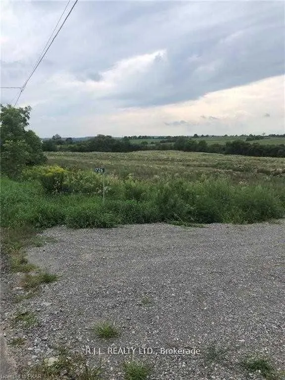 1726 Carmel Line