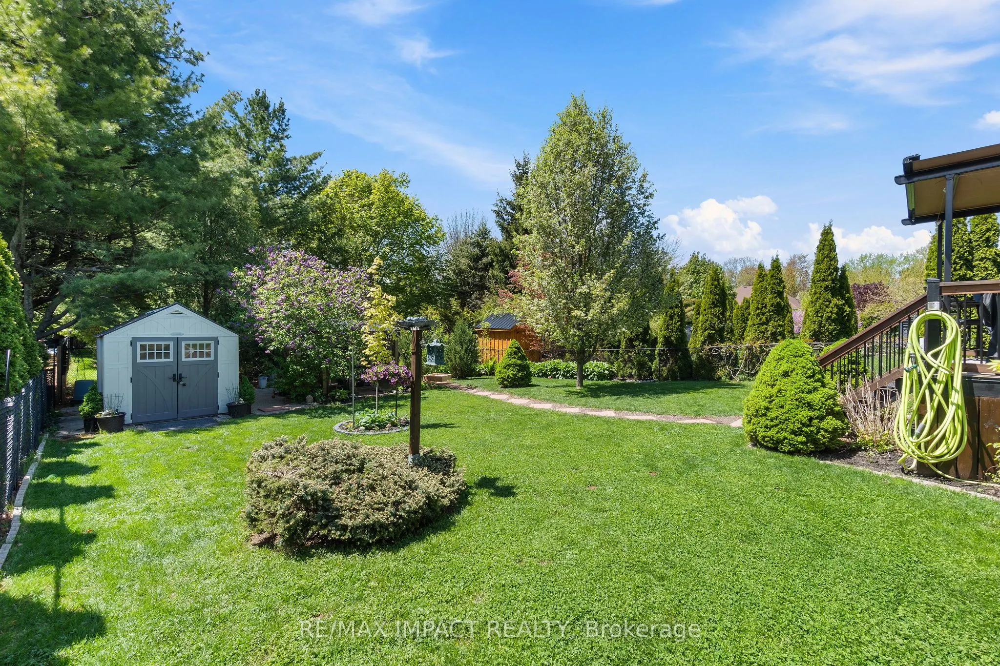 465 Foote Crescent