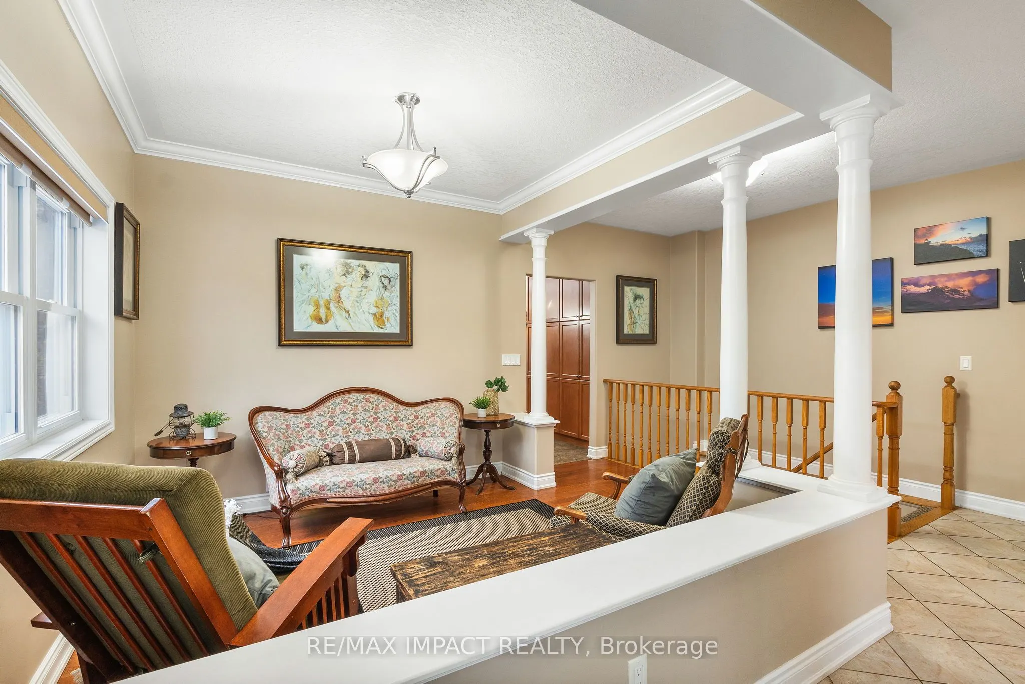 465 Foote Crescent