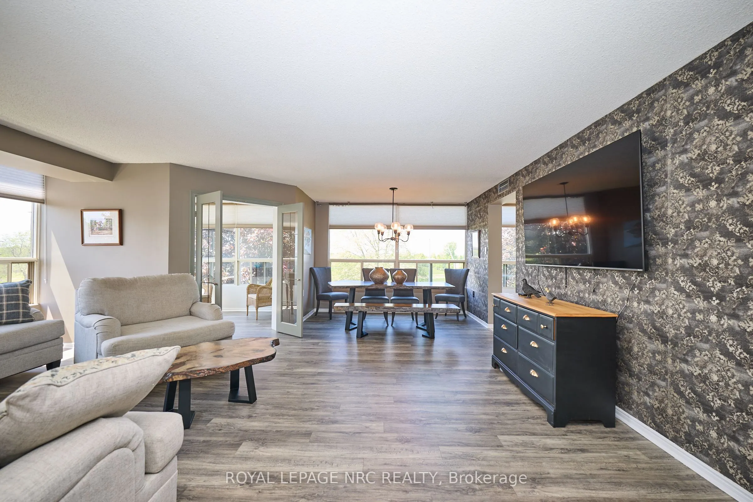 5100 DORCHESTER Road, #403