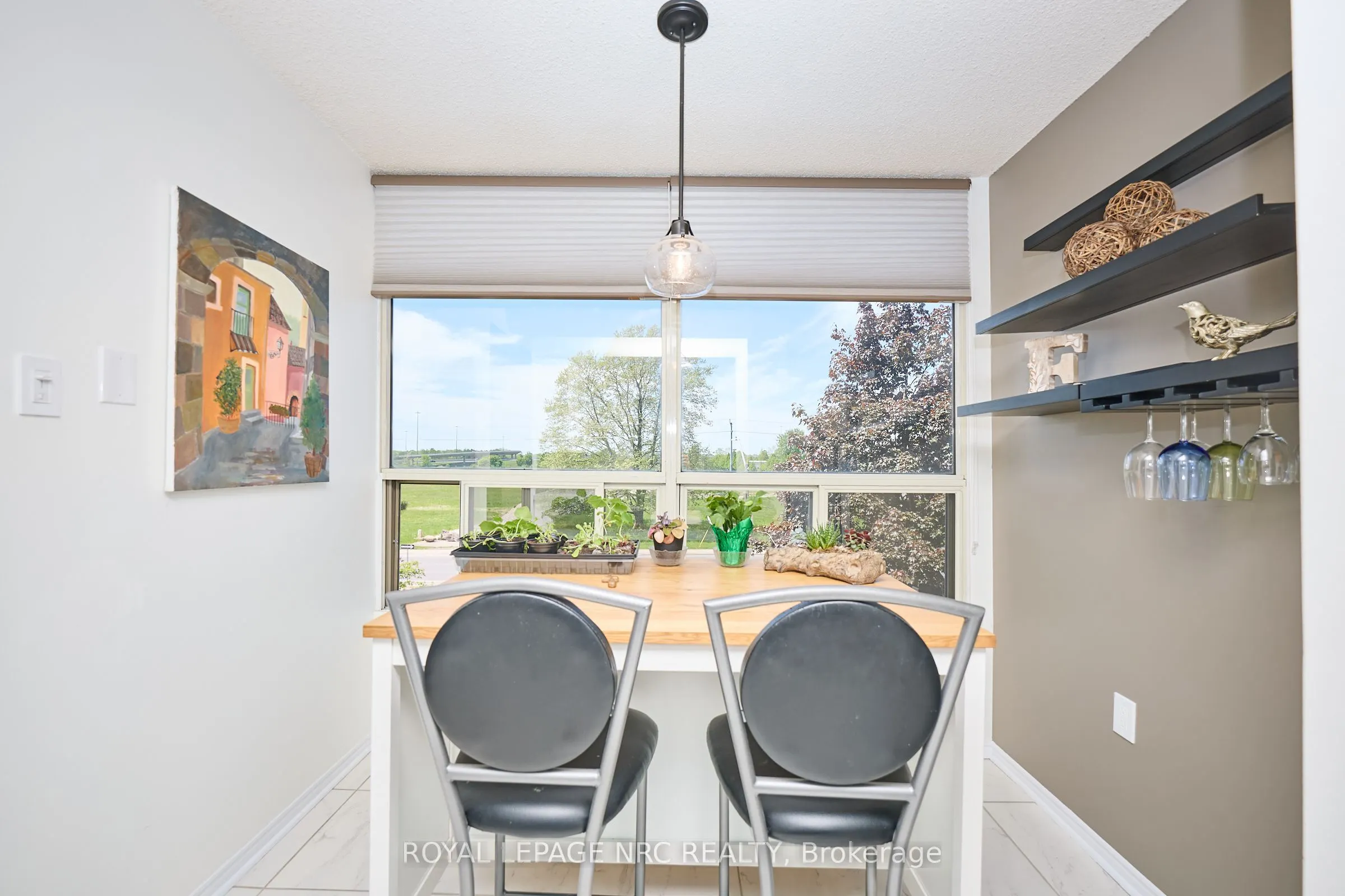5100 DORCHESTER Road, #403