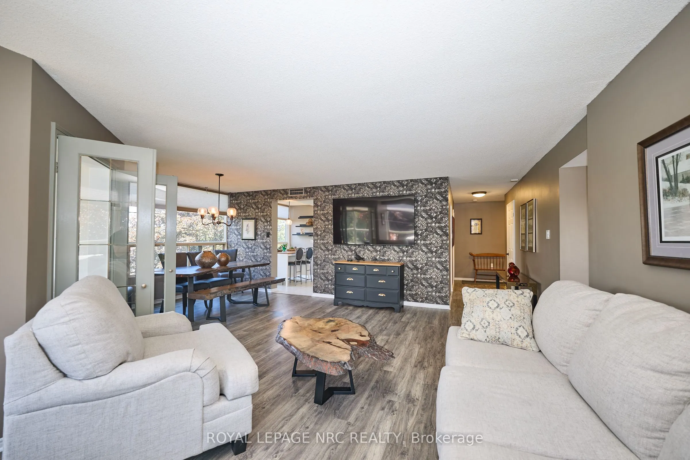 5100 DORCHESTER Road, #403