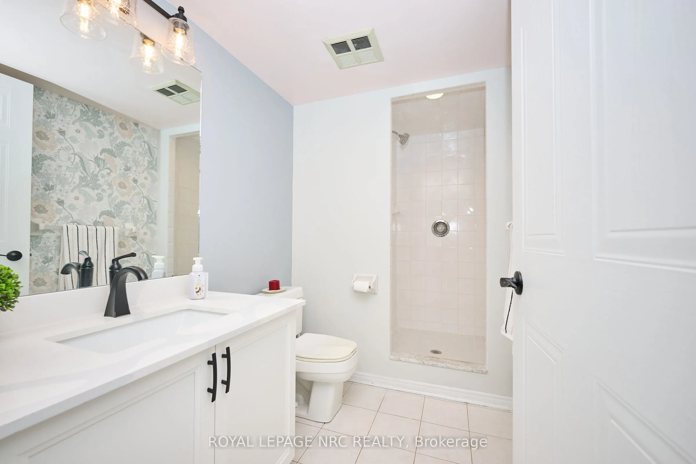 5100 DORCHESTER Road, #403