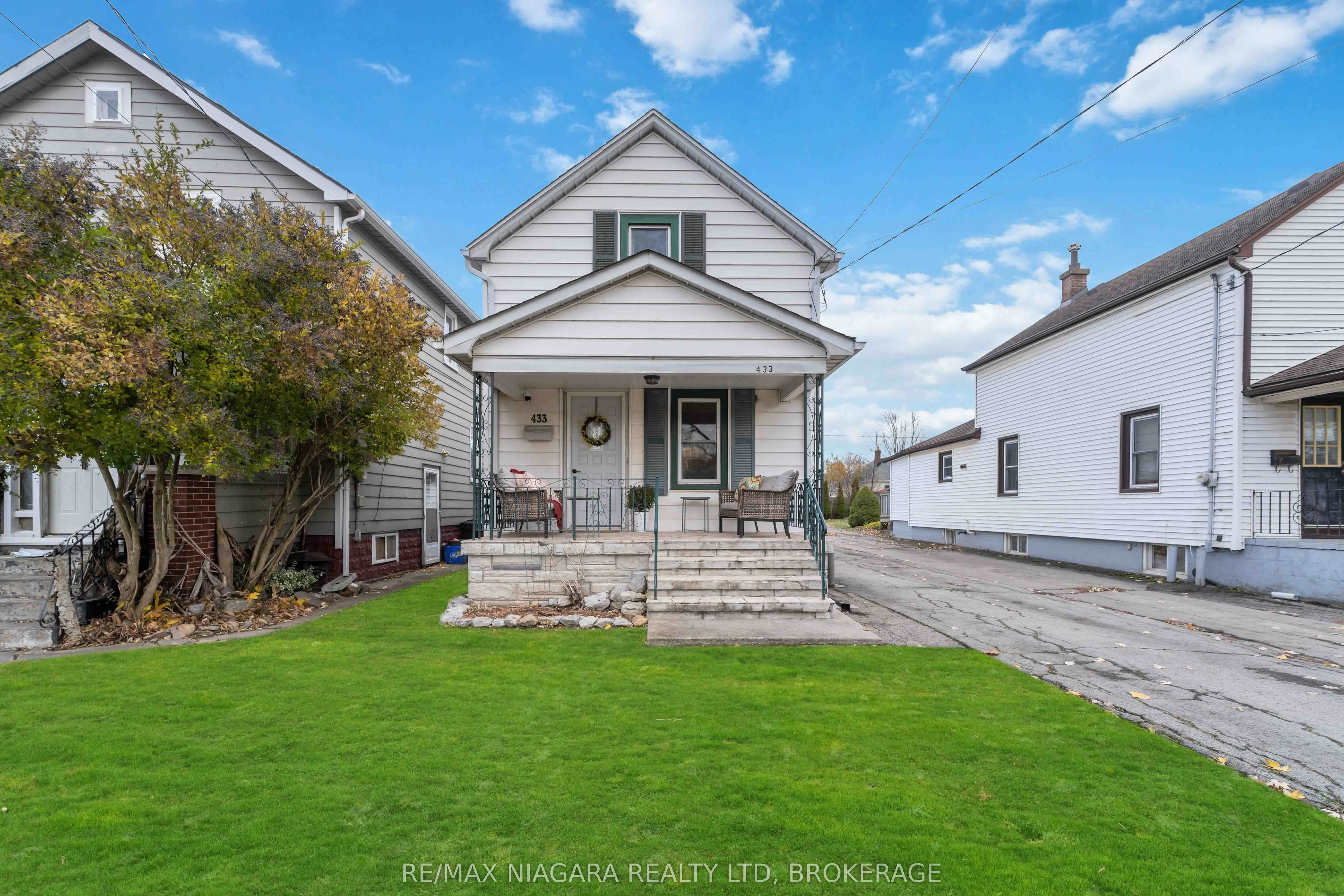 433 Davis Street