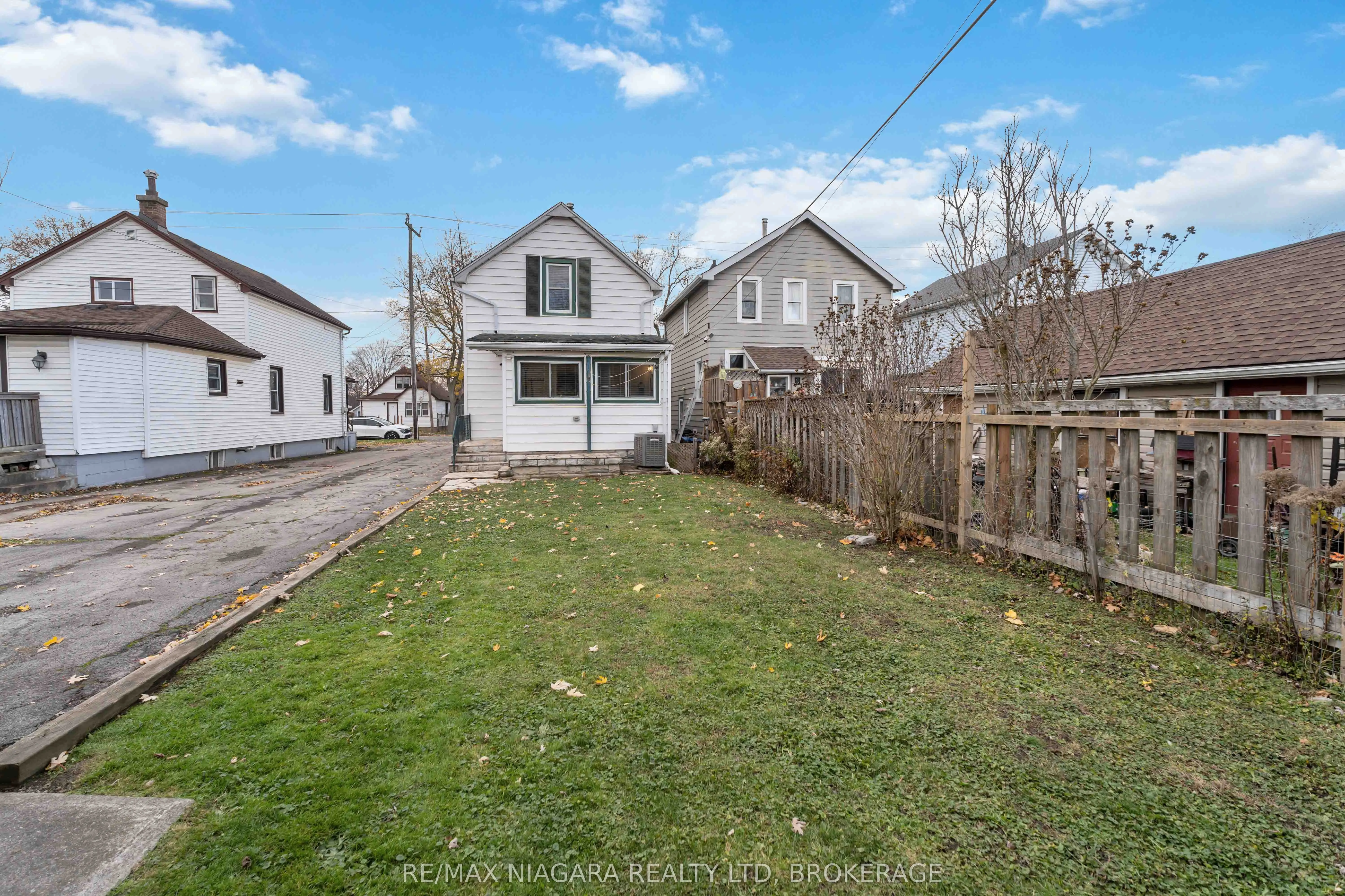 433 Davis Street