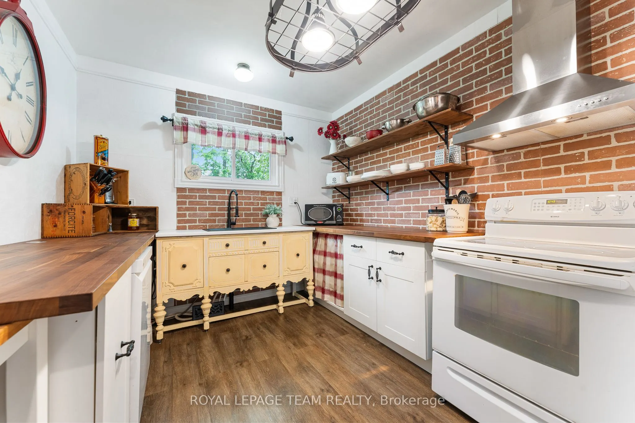 378 Donald B Munro Drive