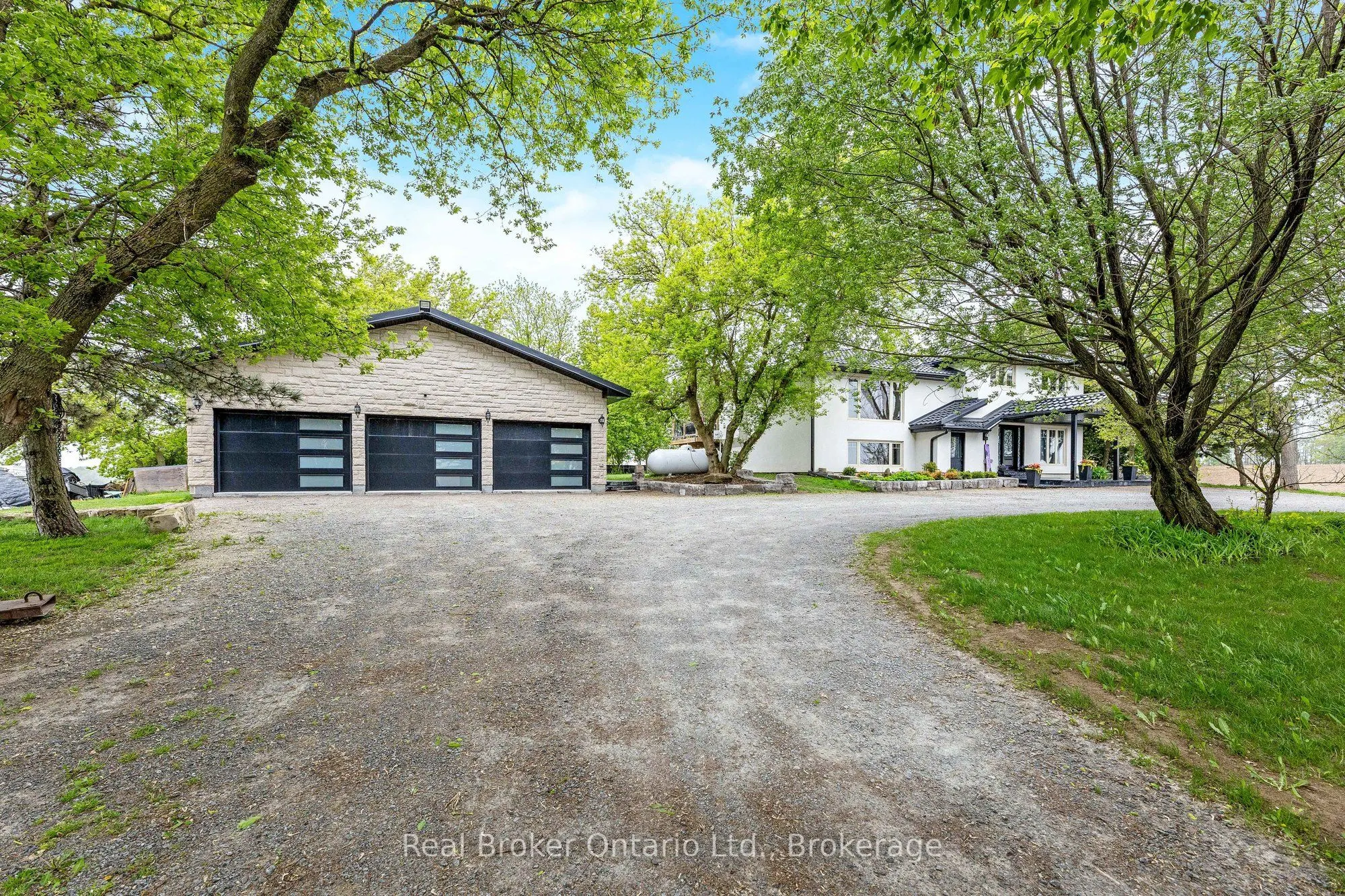 5938 Trafalgar Road