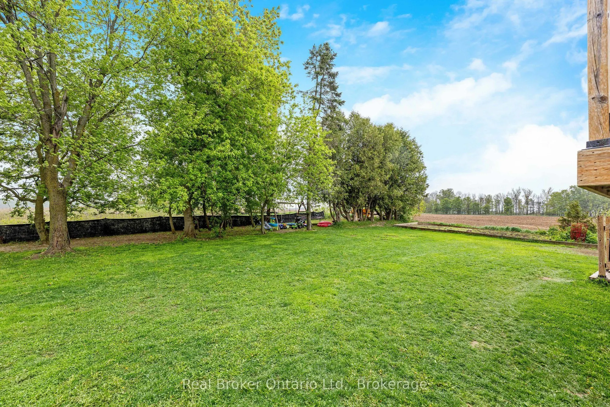 5938 Trafalgar Road