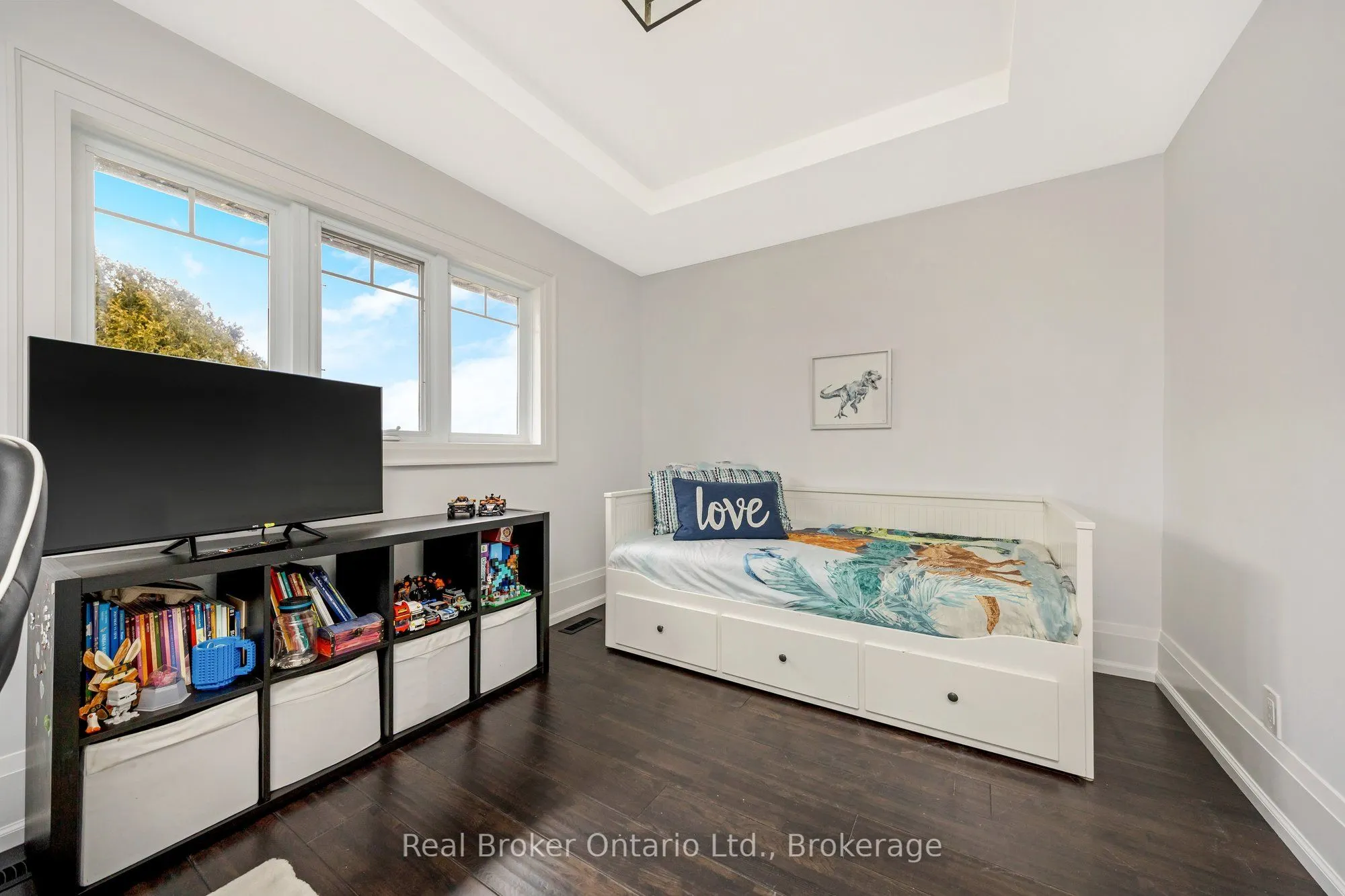 5938 Trafalgar Road